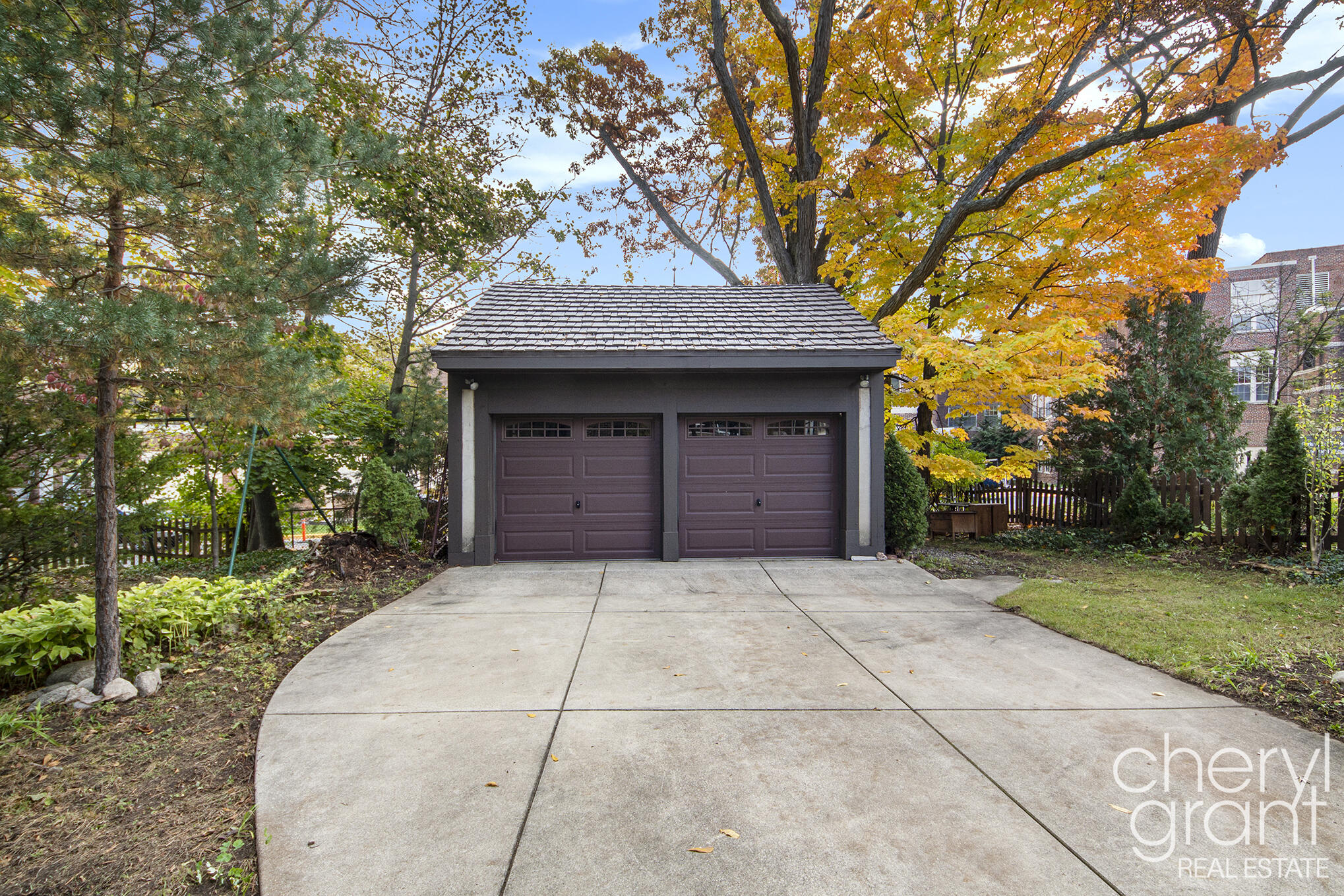 618 Laurel Avenue SE