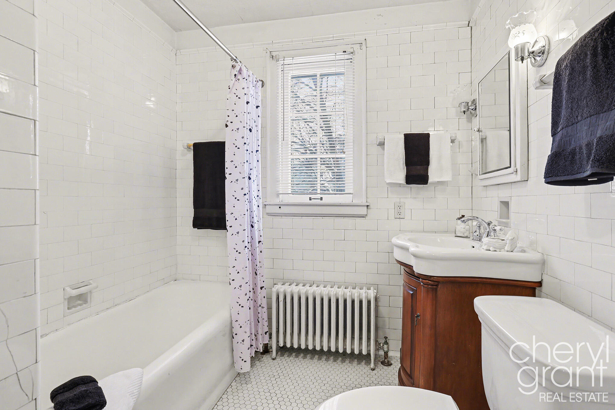 618 Laurel Avenue SE