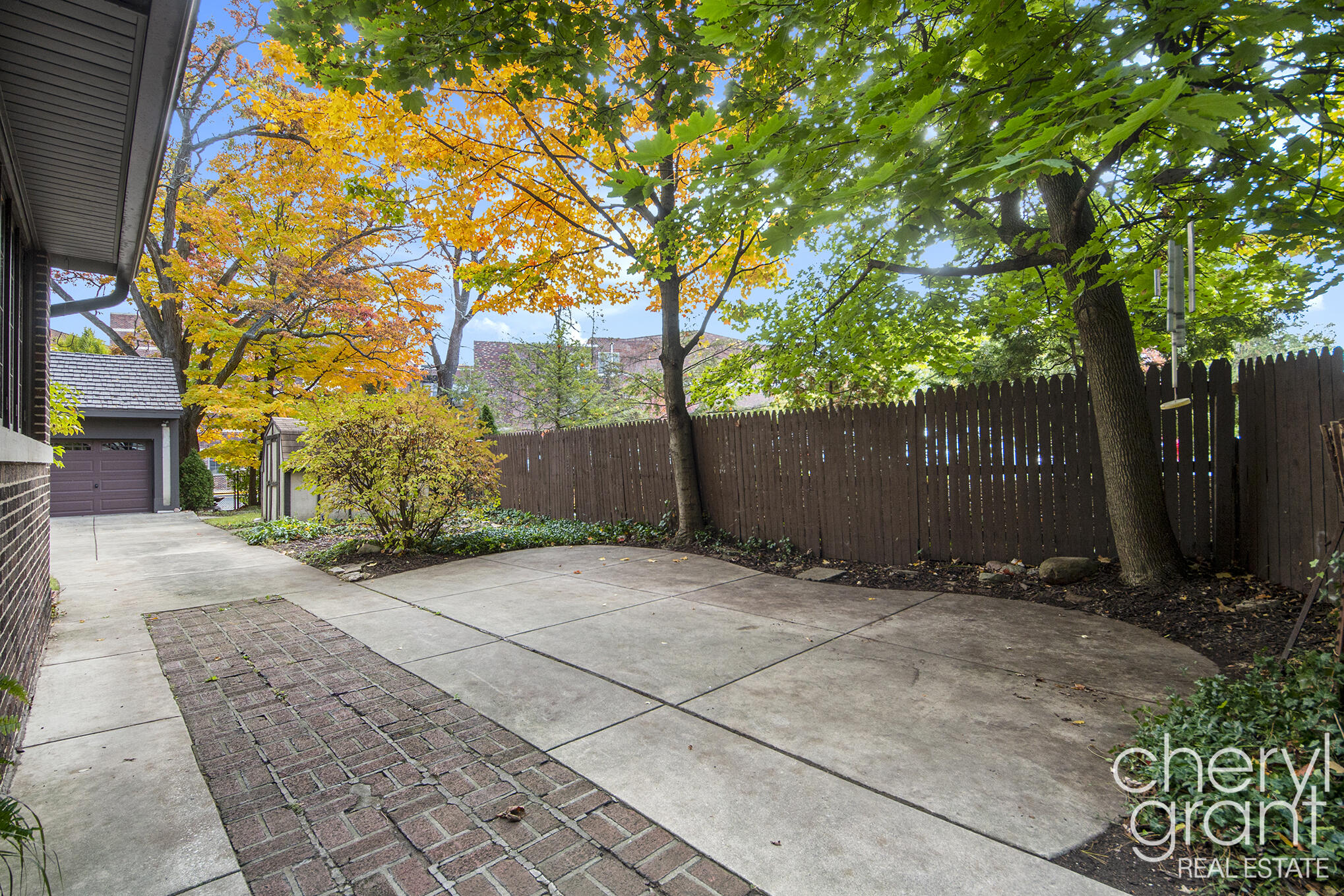 618 Laurel Avenue SE