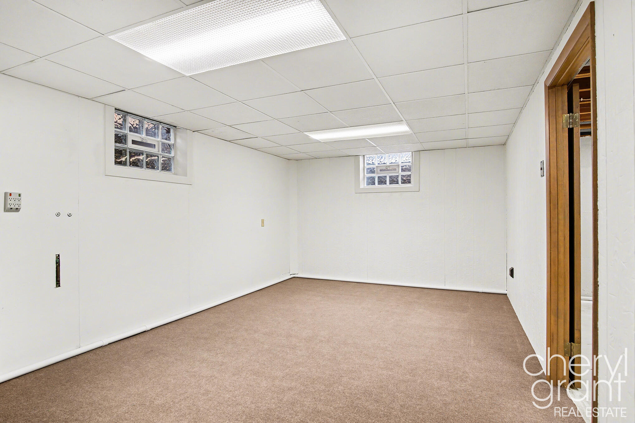 1508 Pinecrest Avenue SE