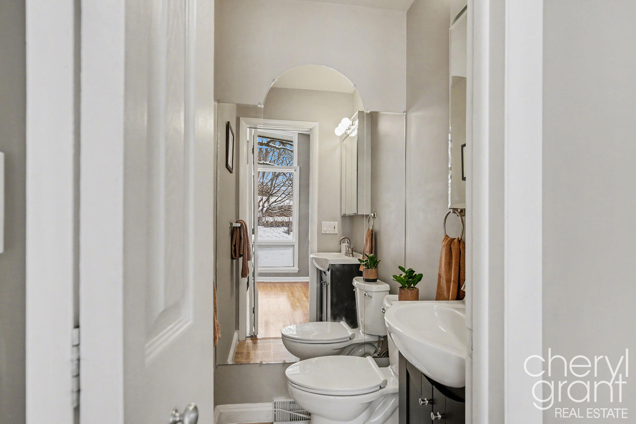 1508 Pinecrest Avenue SE