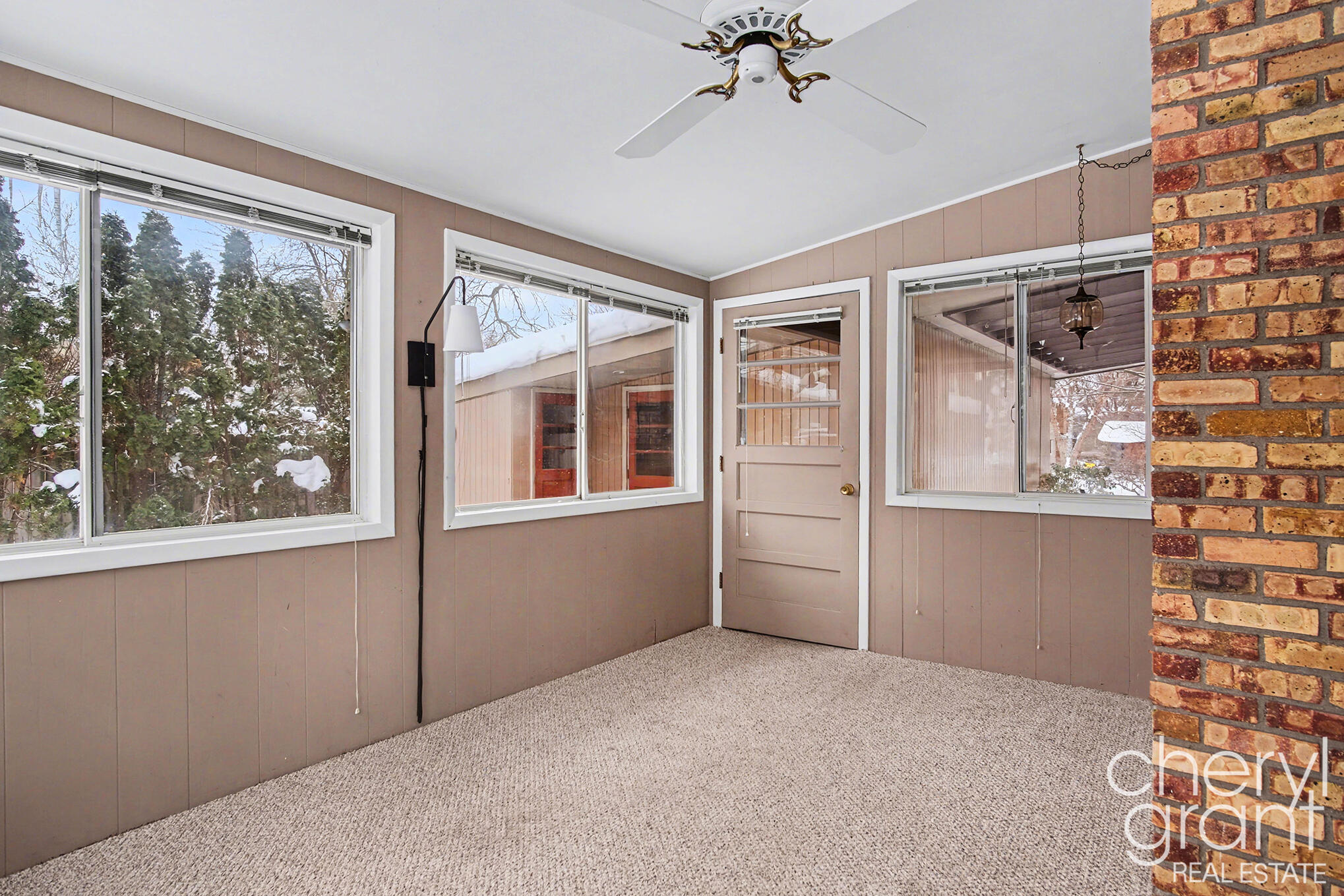 1508 Pinecrest Avenue SE