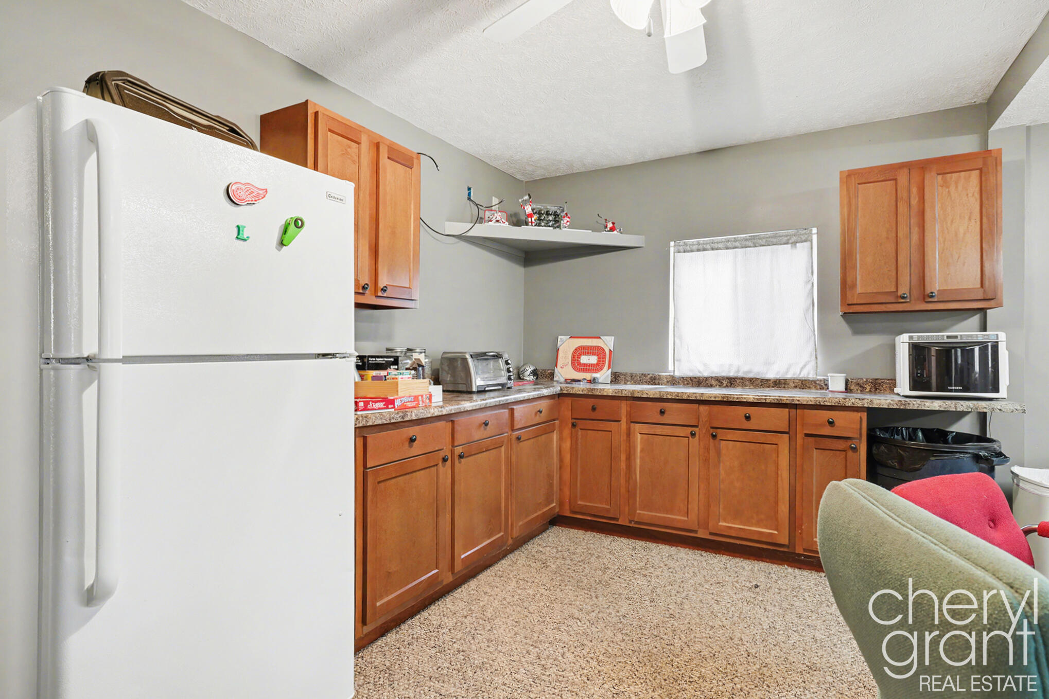 7022 Strawberry Lane