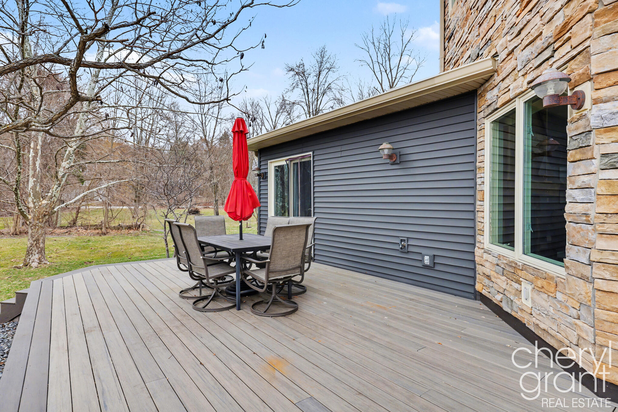 7022 Strawberry Lane