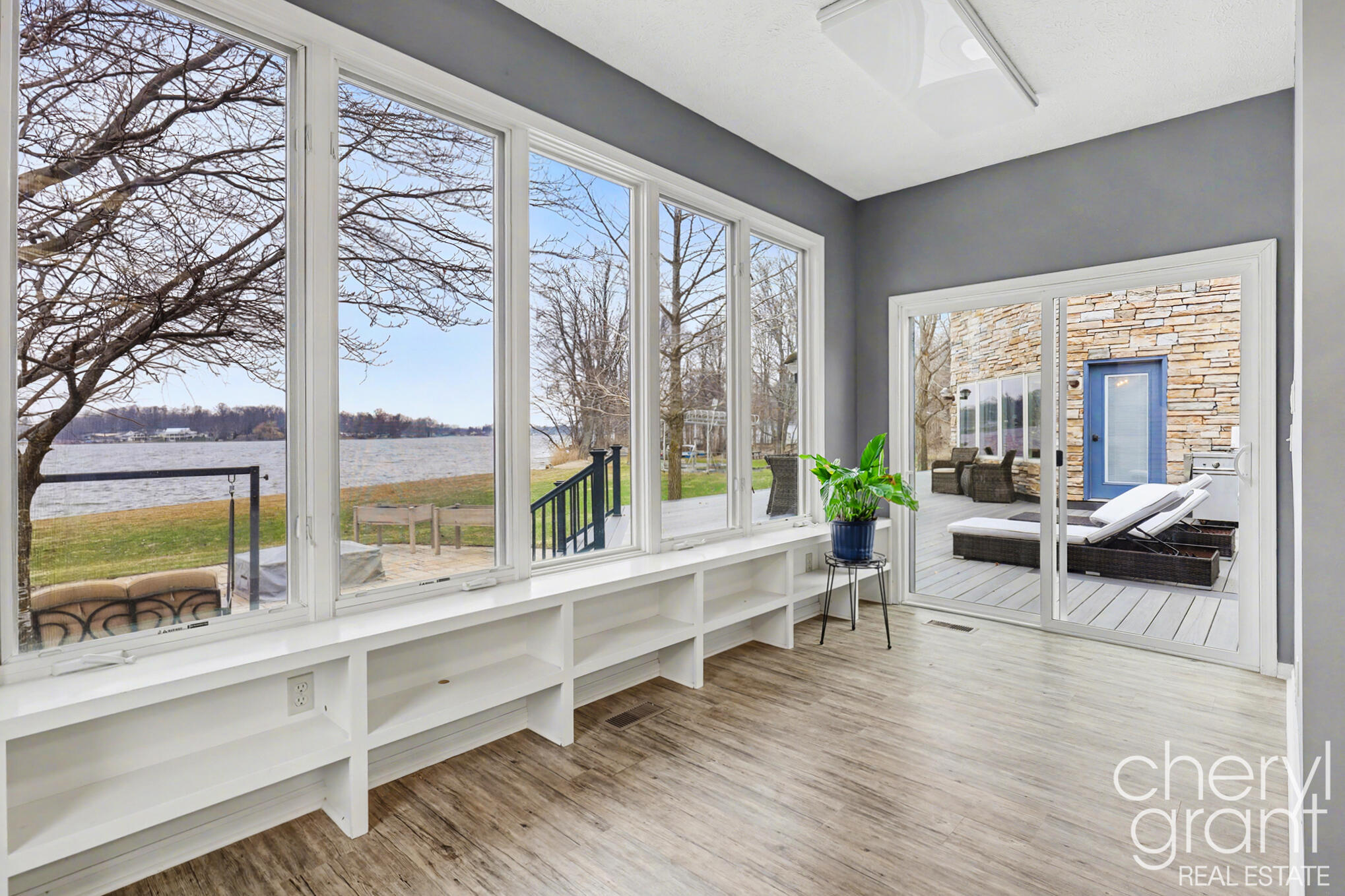 7022 Strawberry Lane