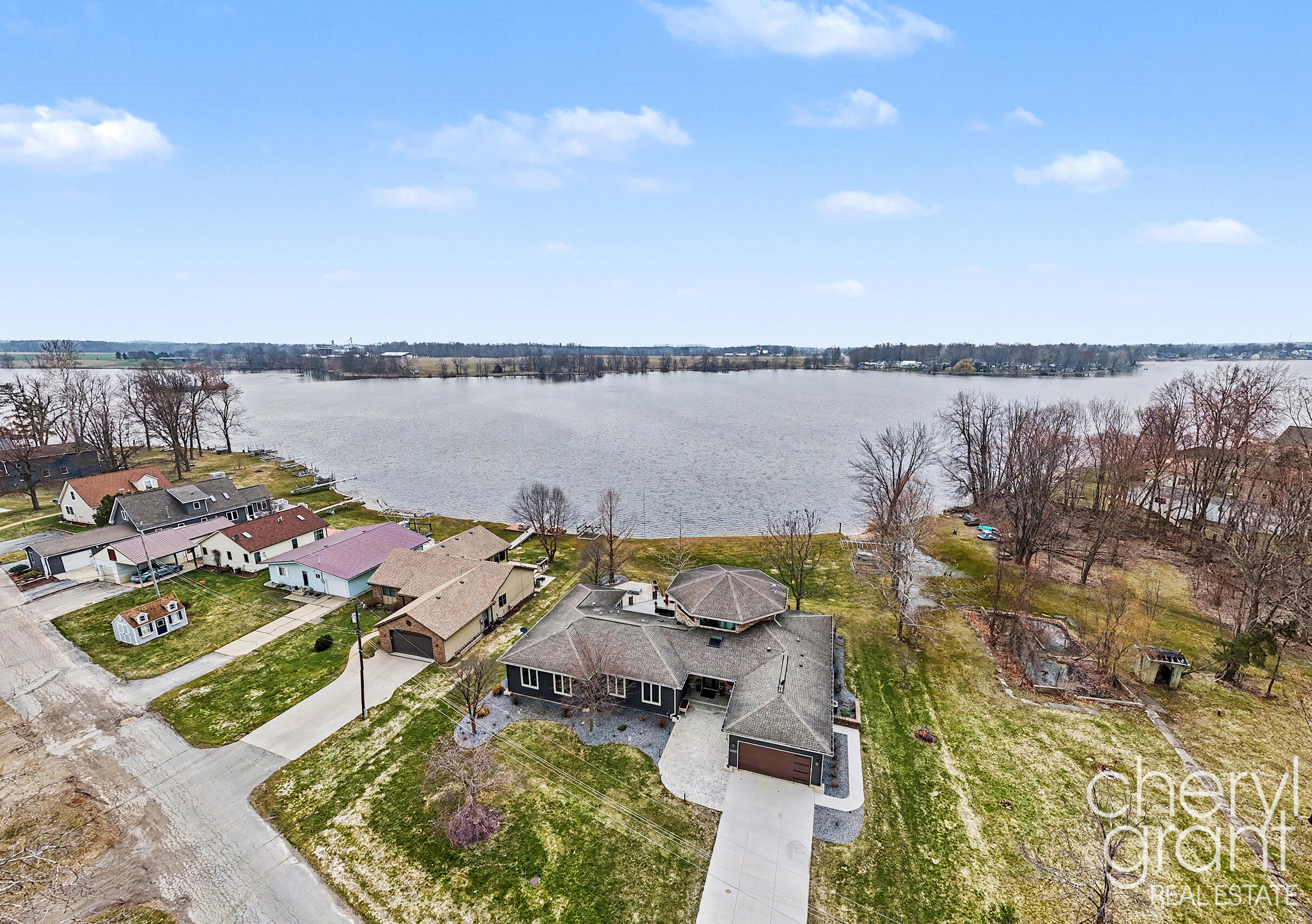 7022 Strawberry Lane