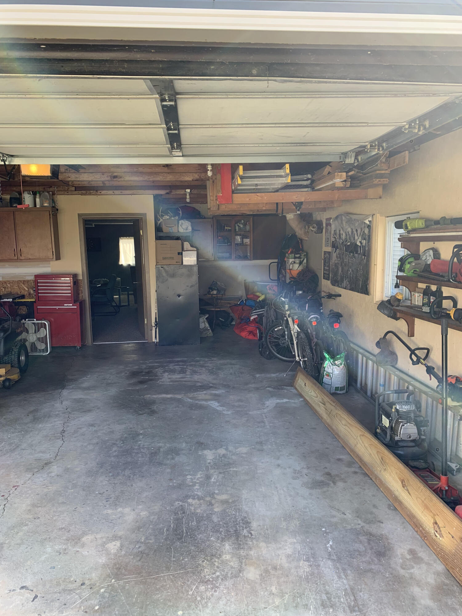 7022 Strawberry Lane