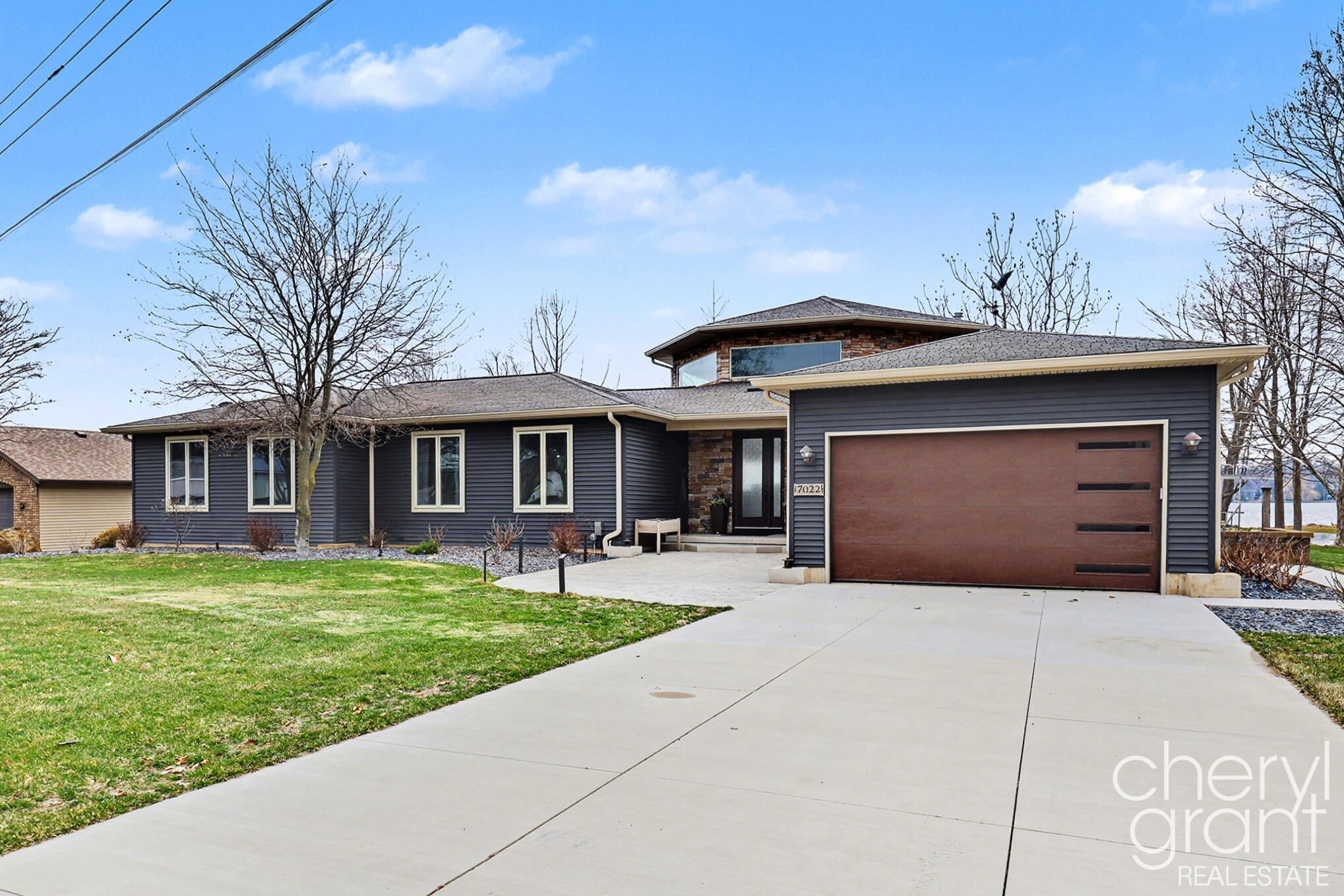 7022 Strawberry Lane