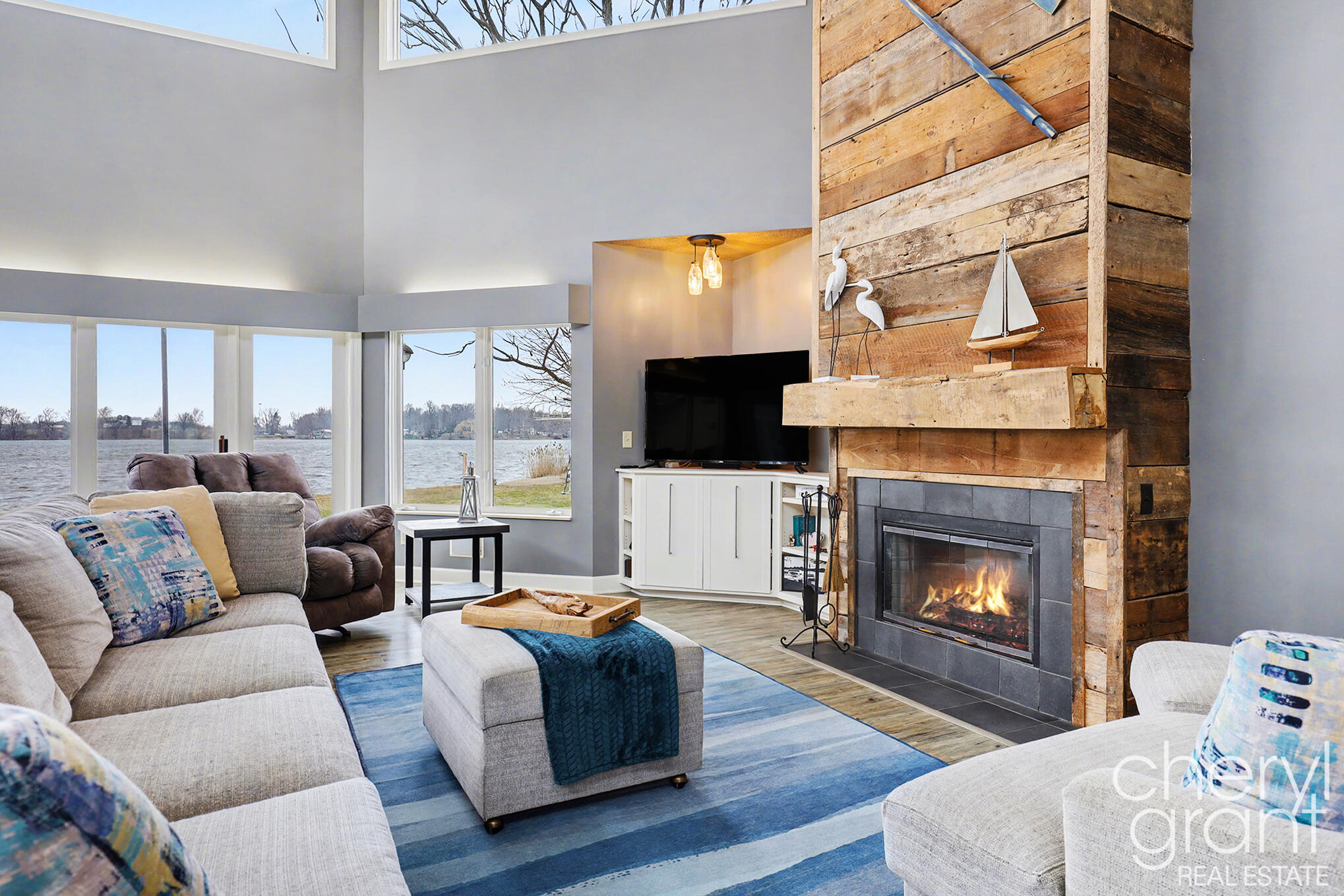 7022 Strawberry Lane