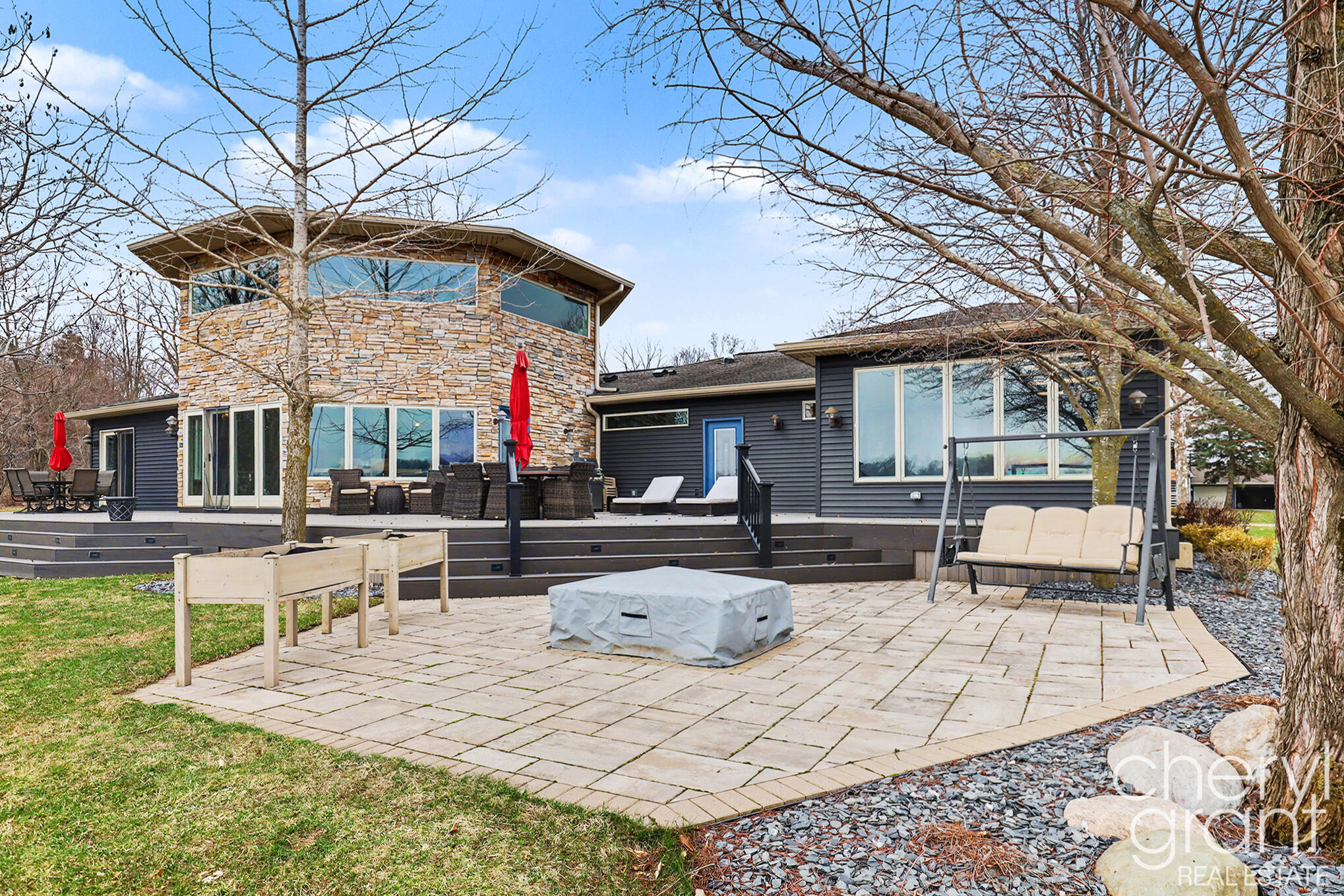 7022 Strawberry Lane