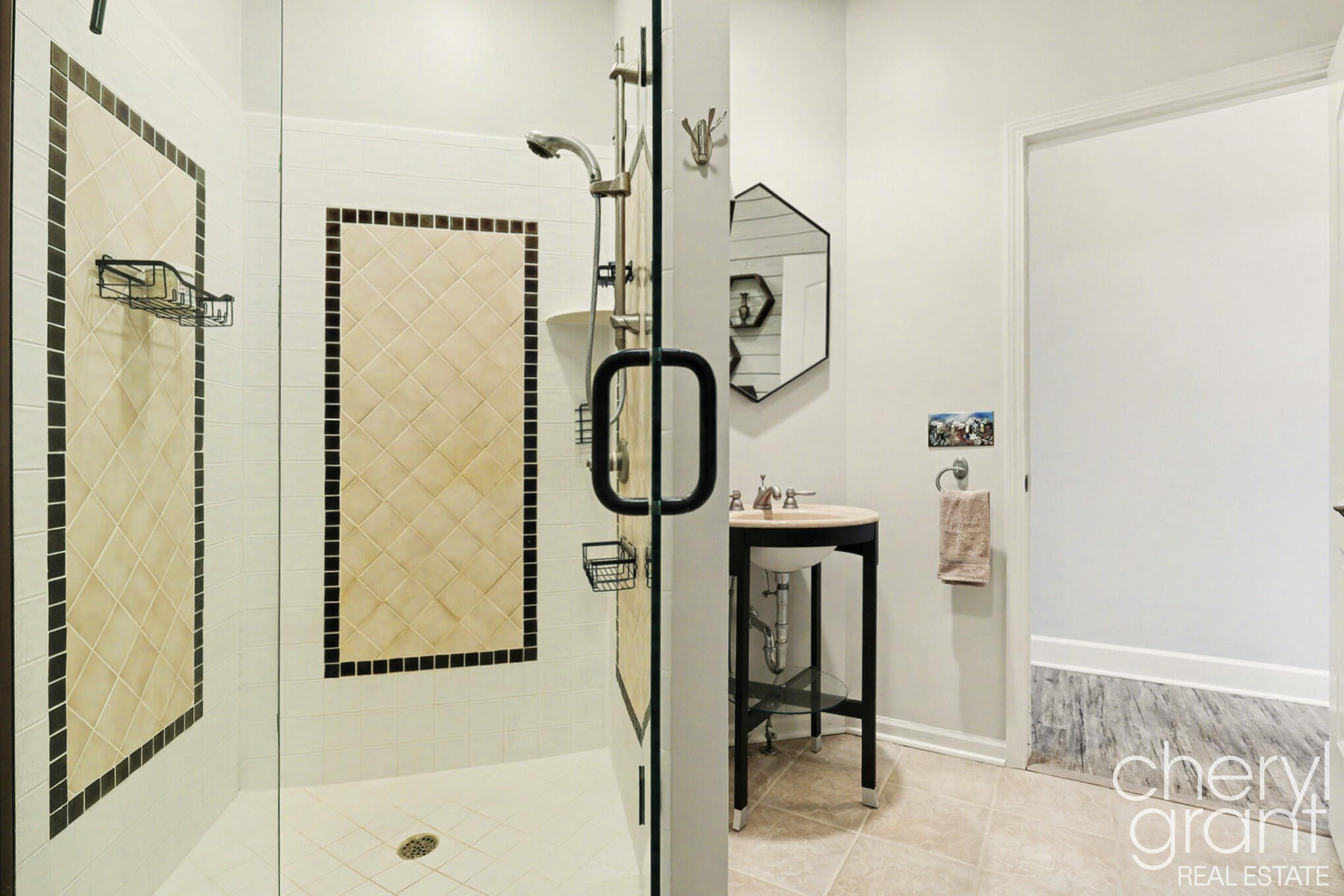 7022 Strawberry Lane