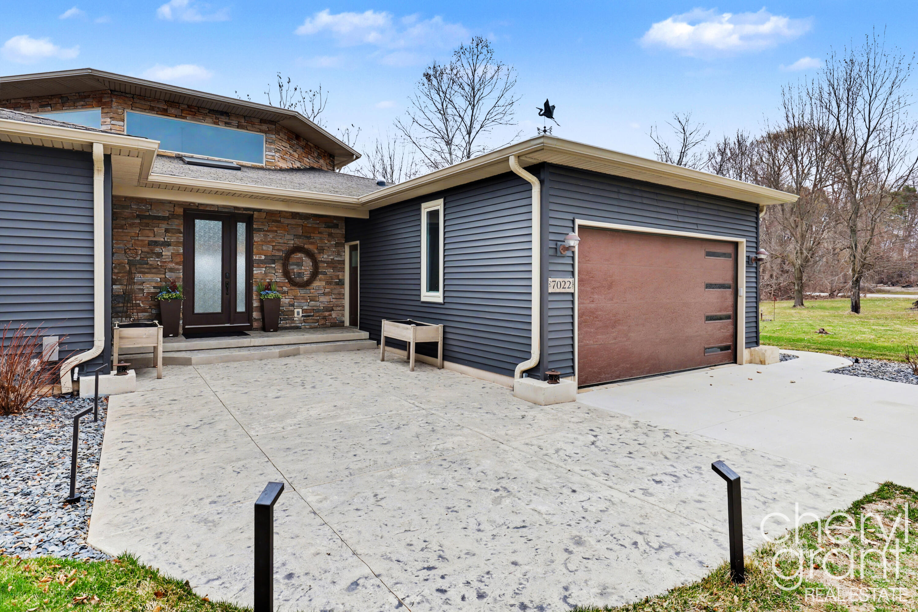 7022 Strawberry Lane