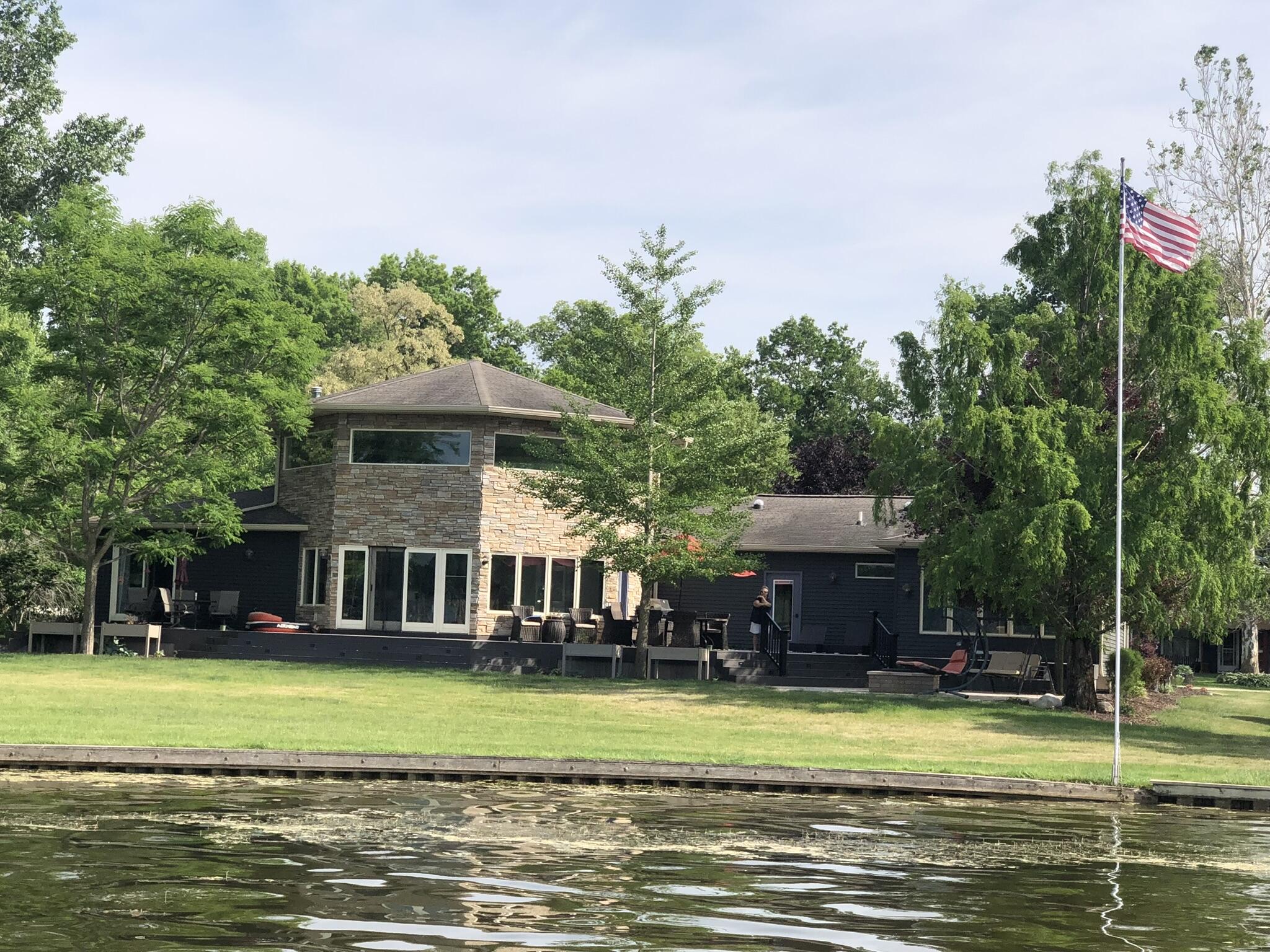 7022 Strawberry Lane