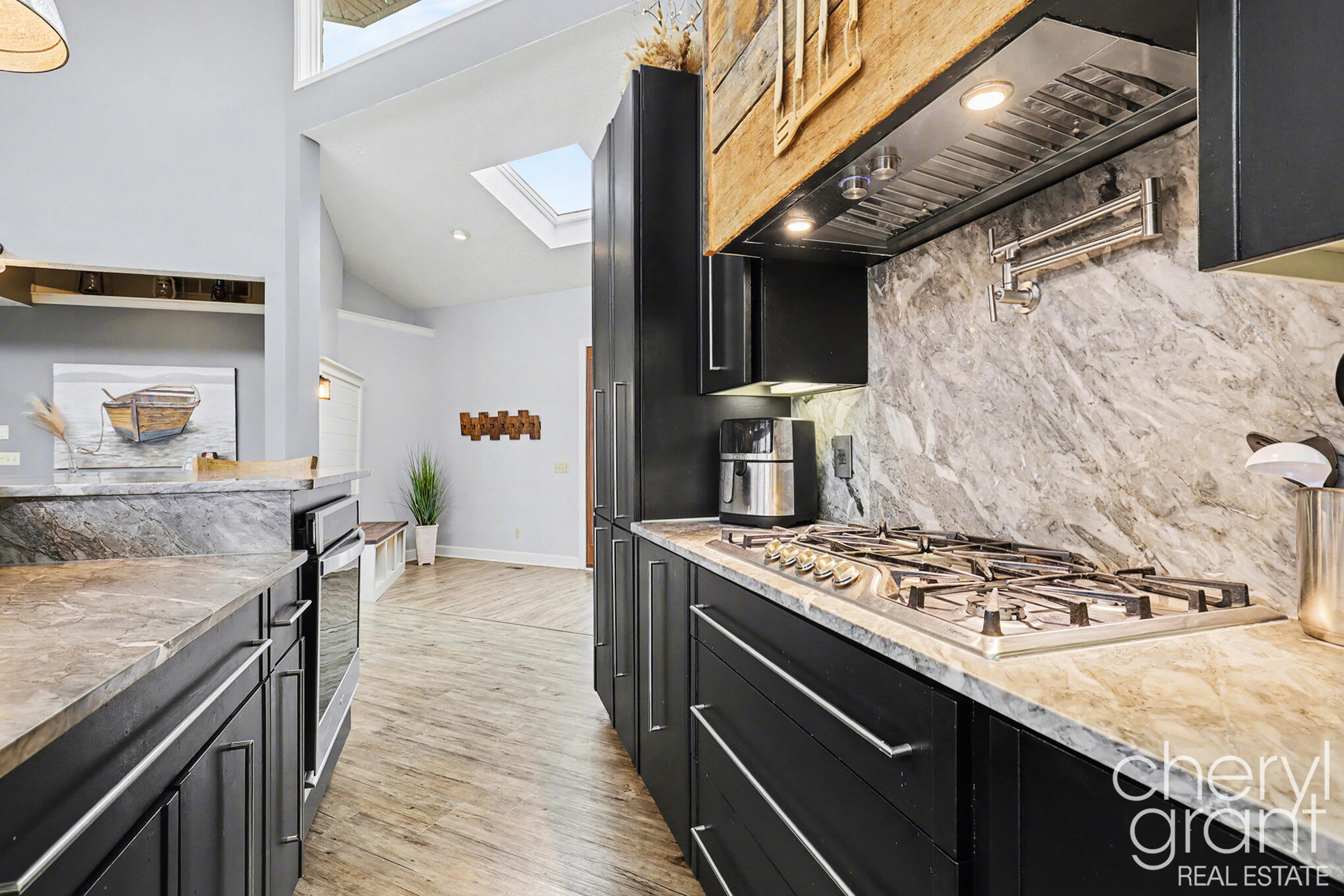 7022 Strawberry Lane