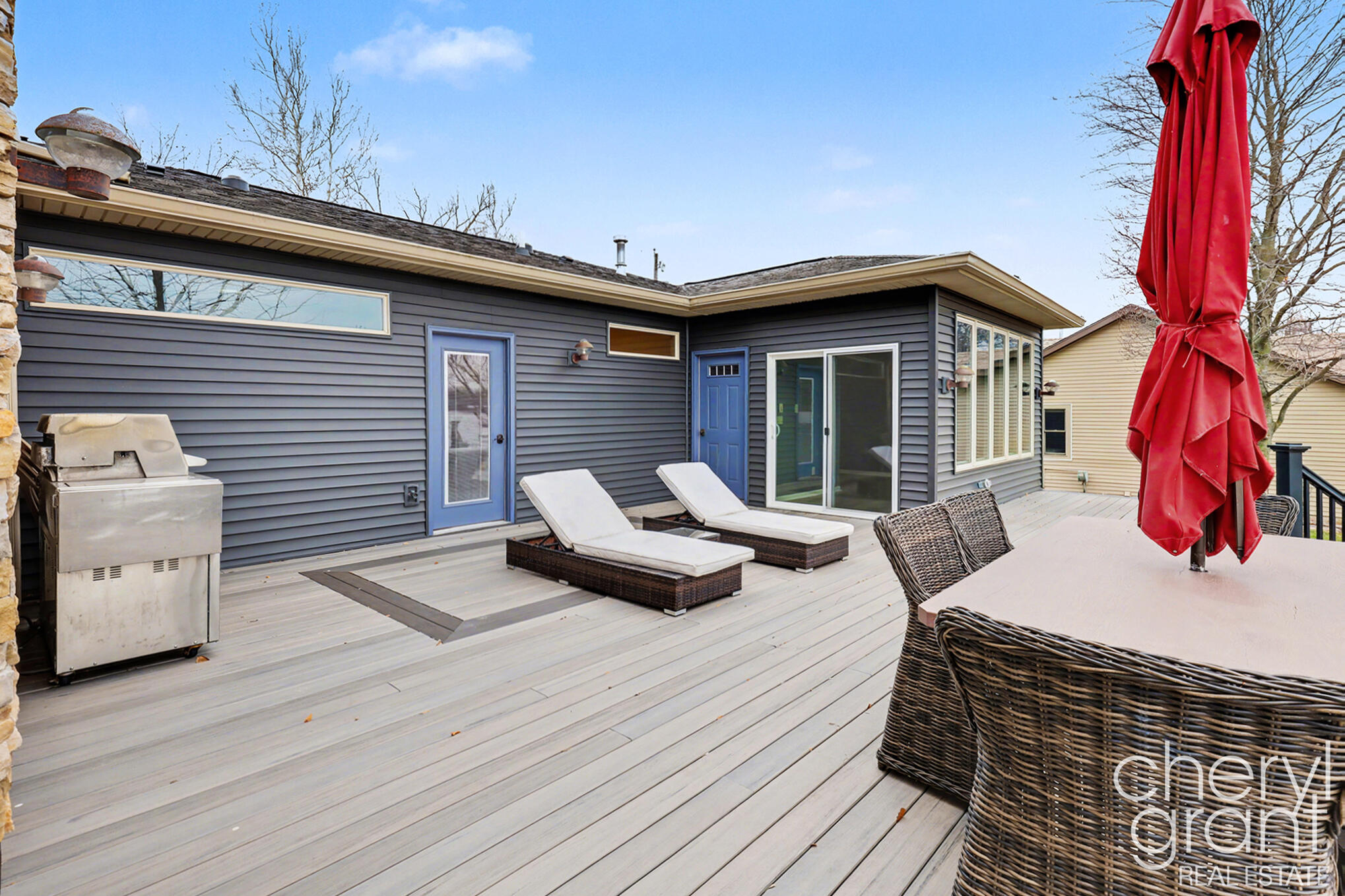 7022 Strawberry Lane