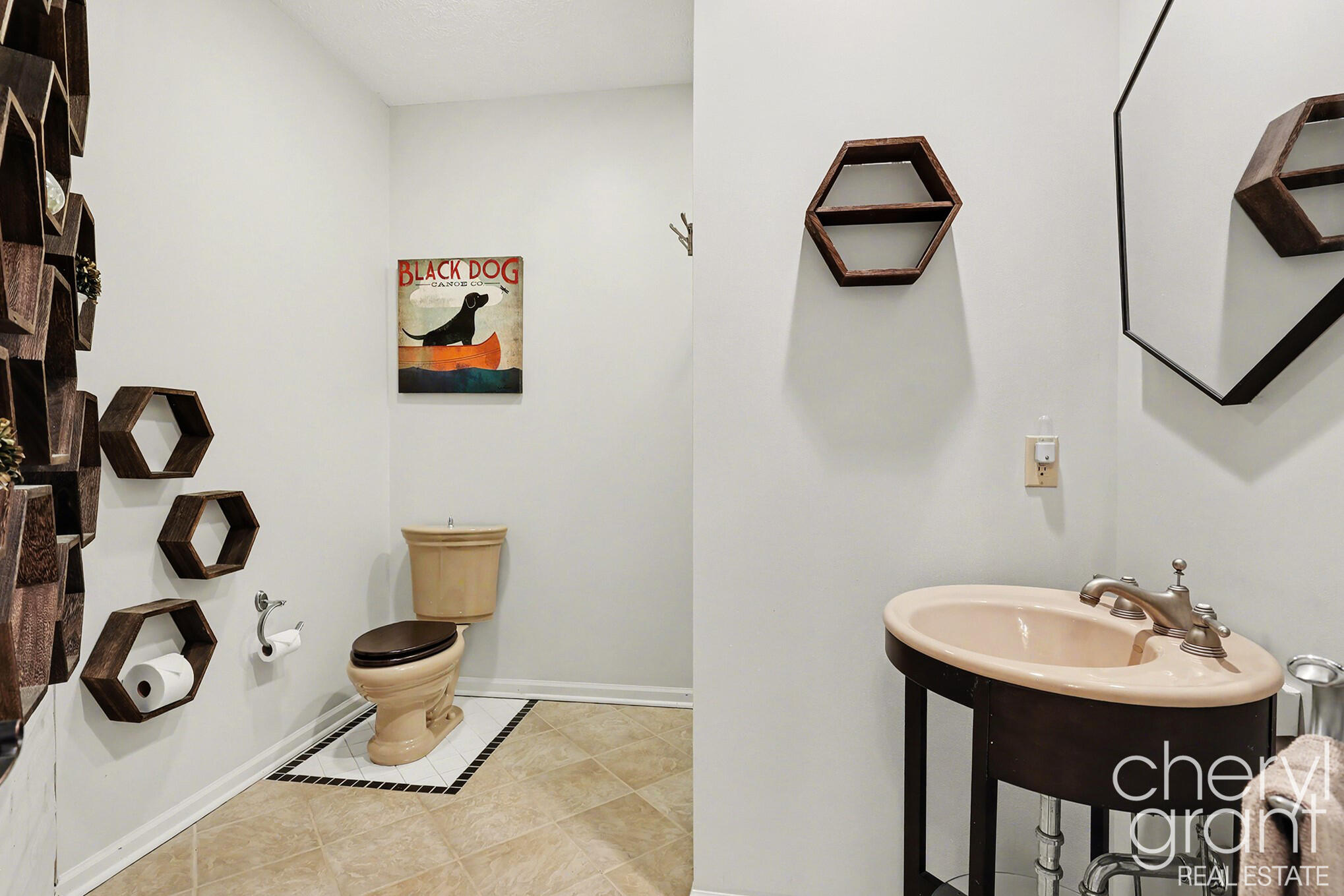 7022 Strawberry Lane