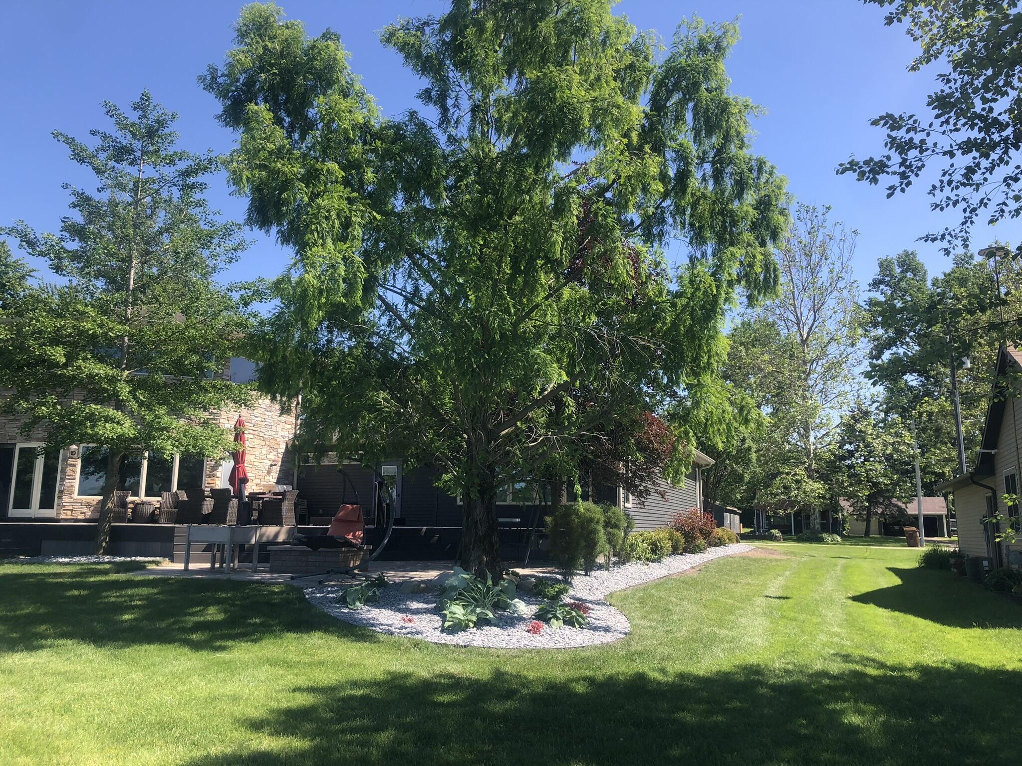 7022 Strawberry Lane