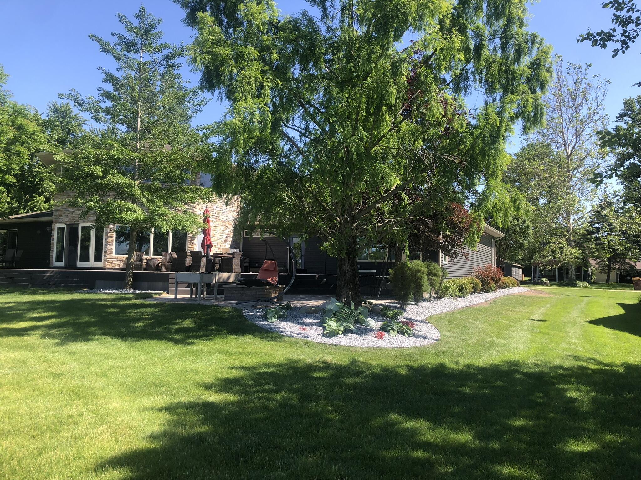 7022 Strawberry Lane