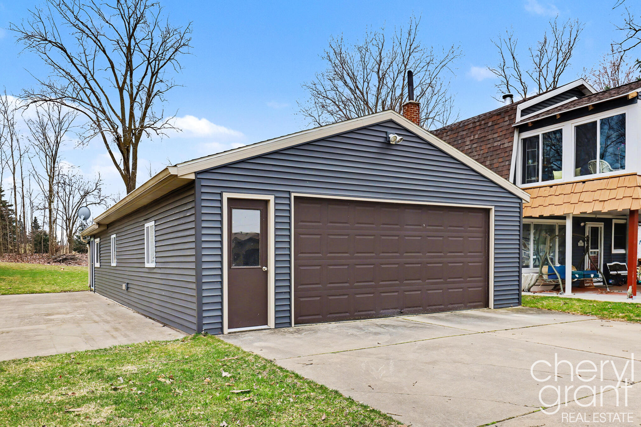 7022 Strawberry Lane