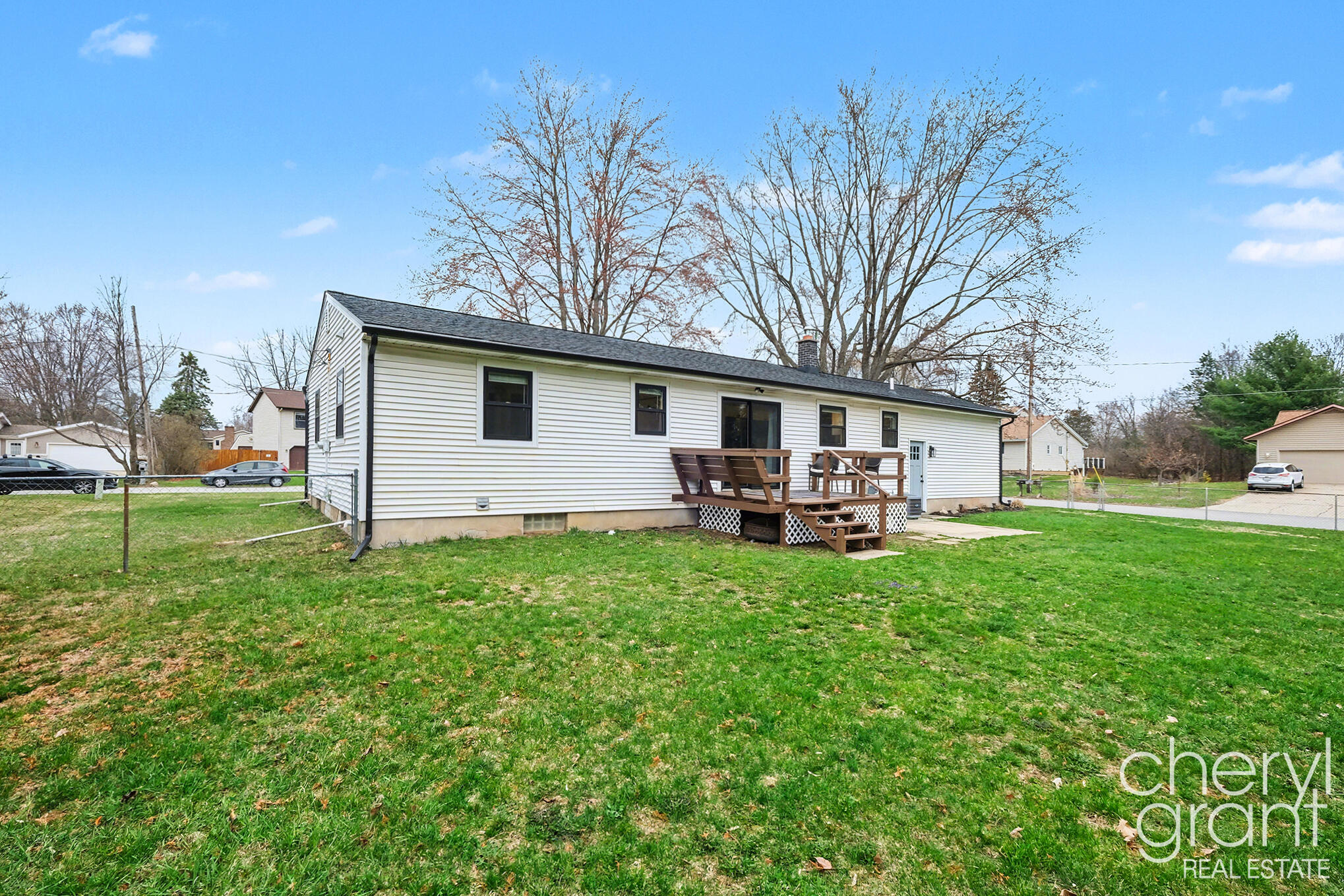 4040 Ziverts Street NE