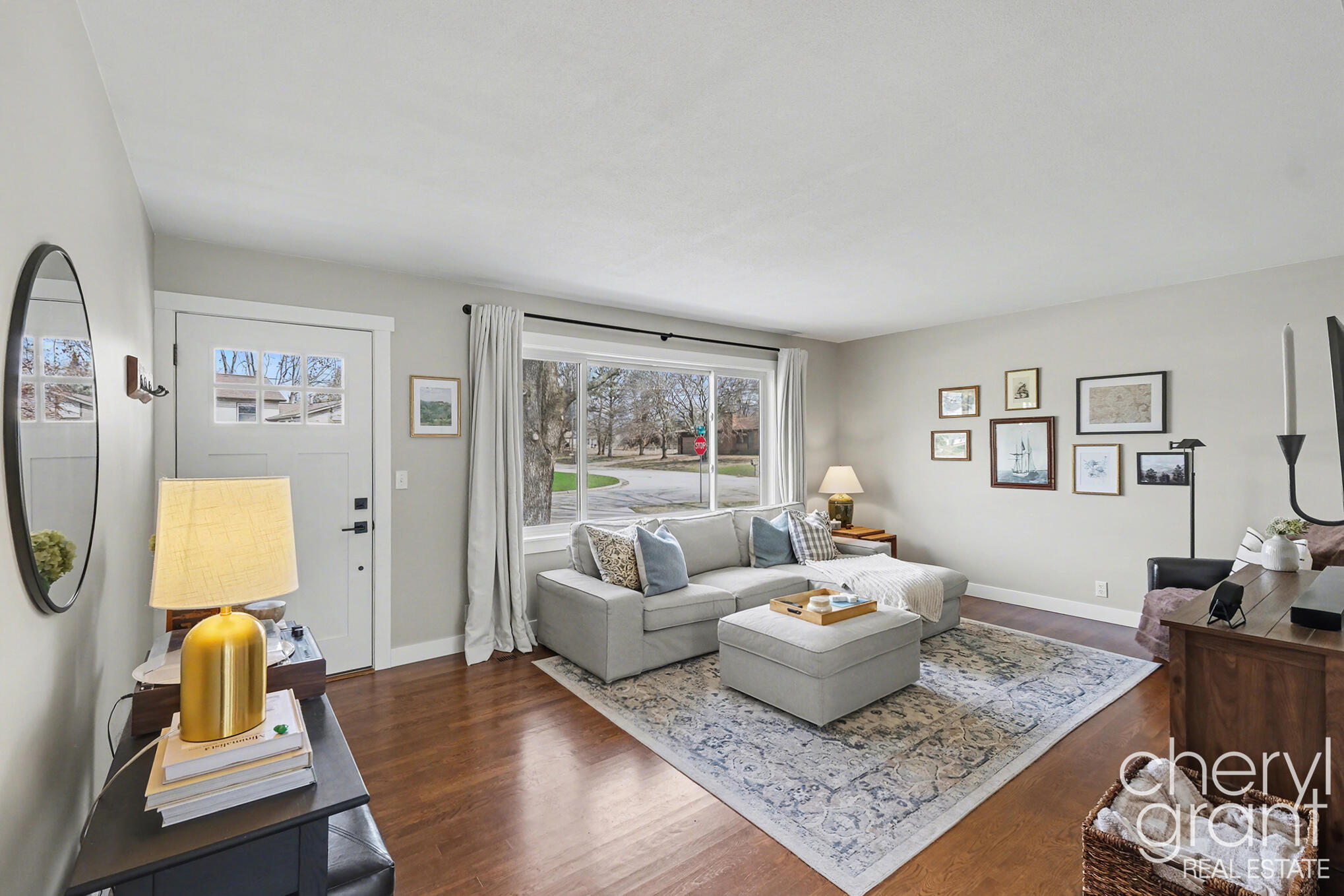 4040 Ziverts Street NE