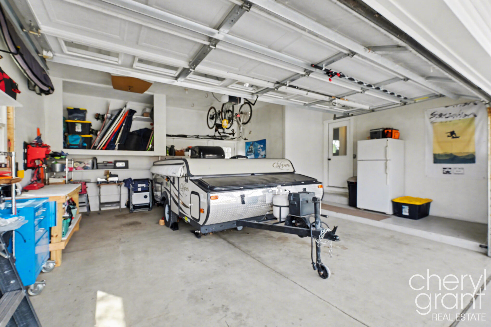 4040 Ziverts Street NE