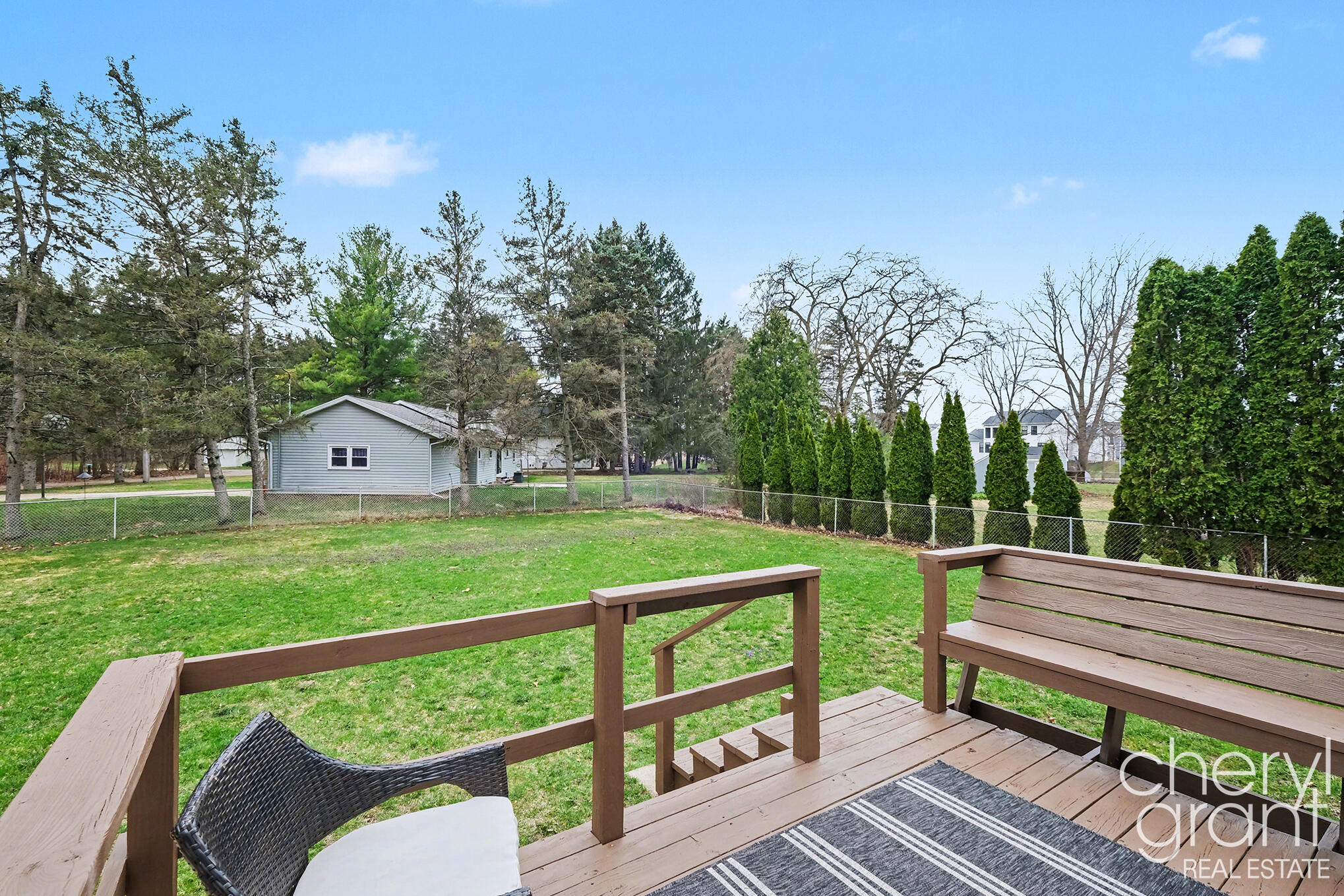 4040 Ziverts Street NE