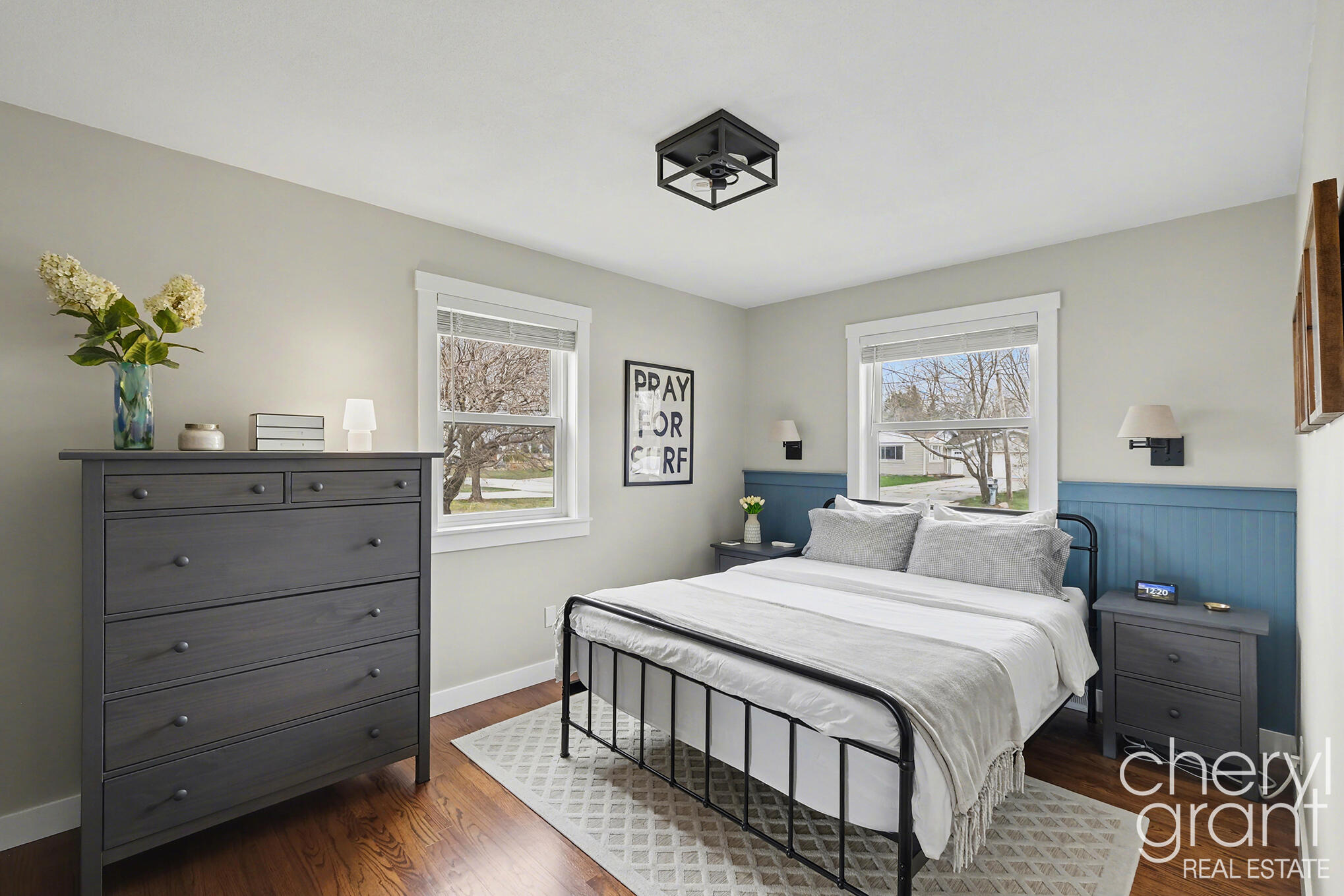 4040 Ziverts Street NE