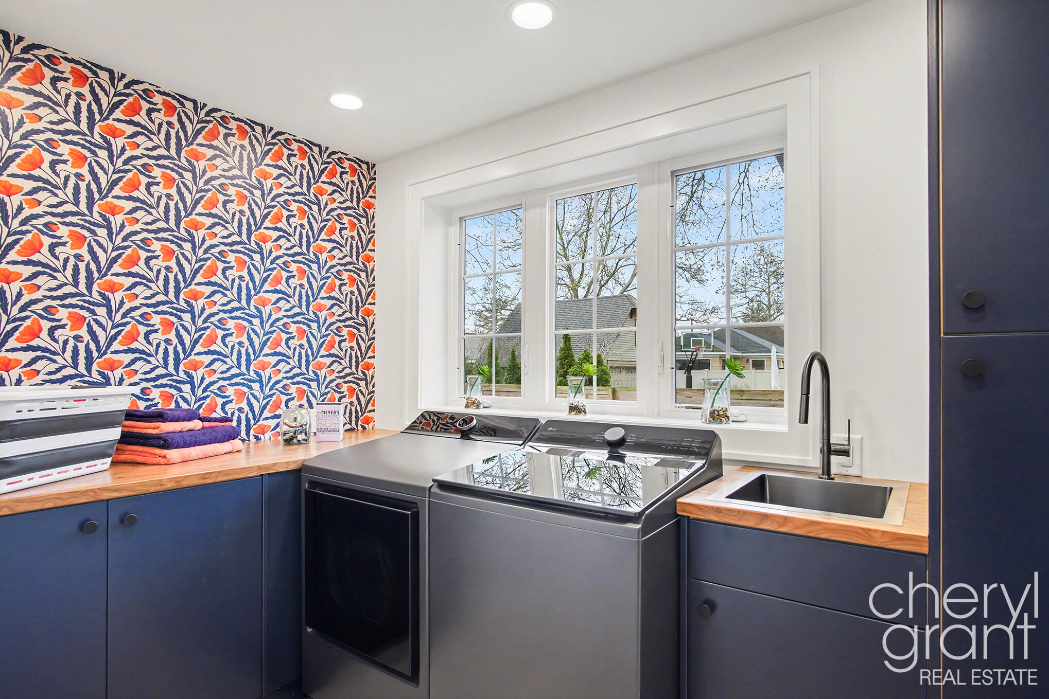 1100 Eastwood Avenue SE