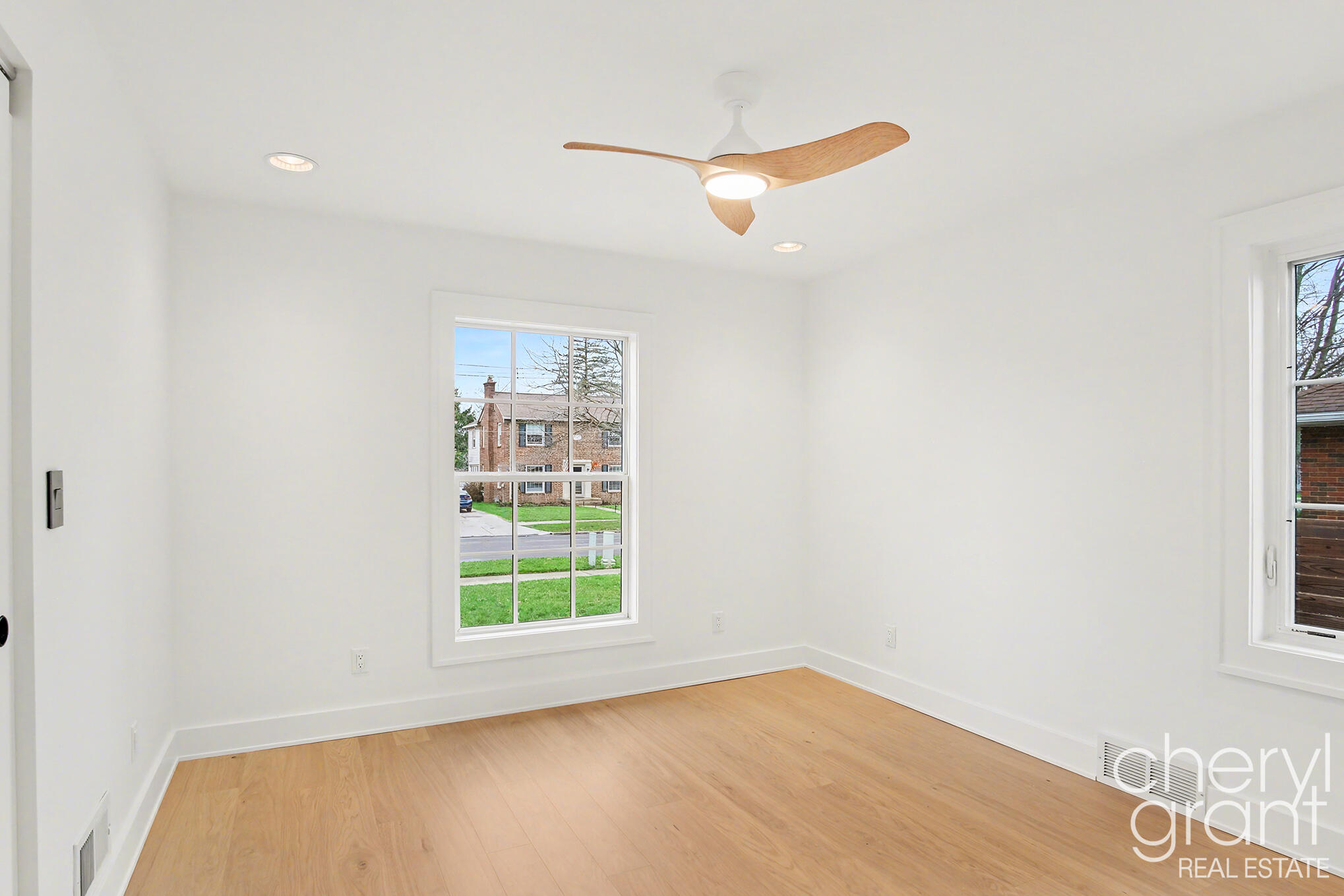 1100 Eastwood Avenue SE