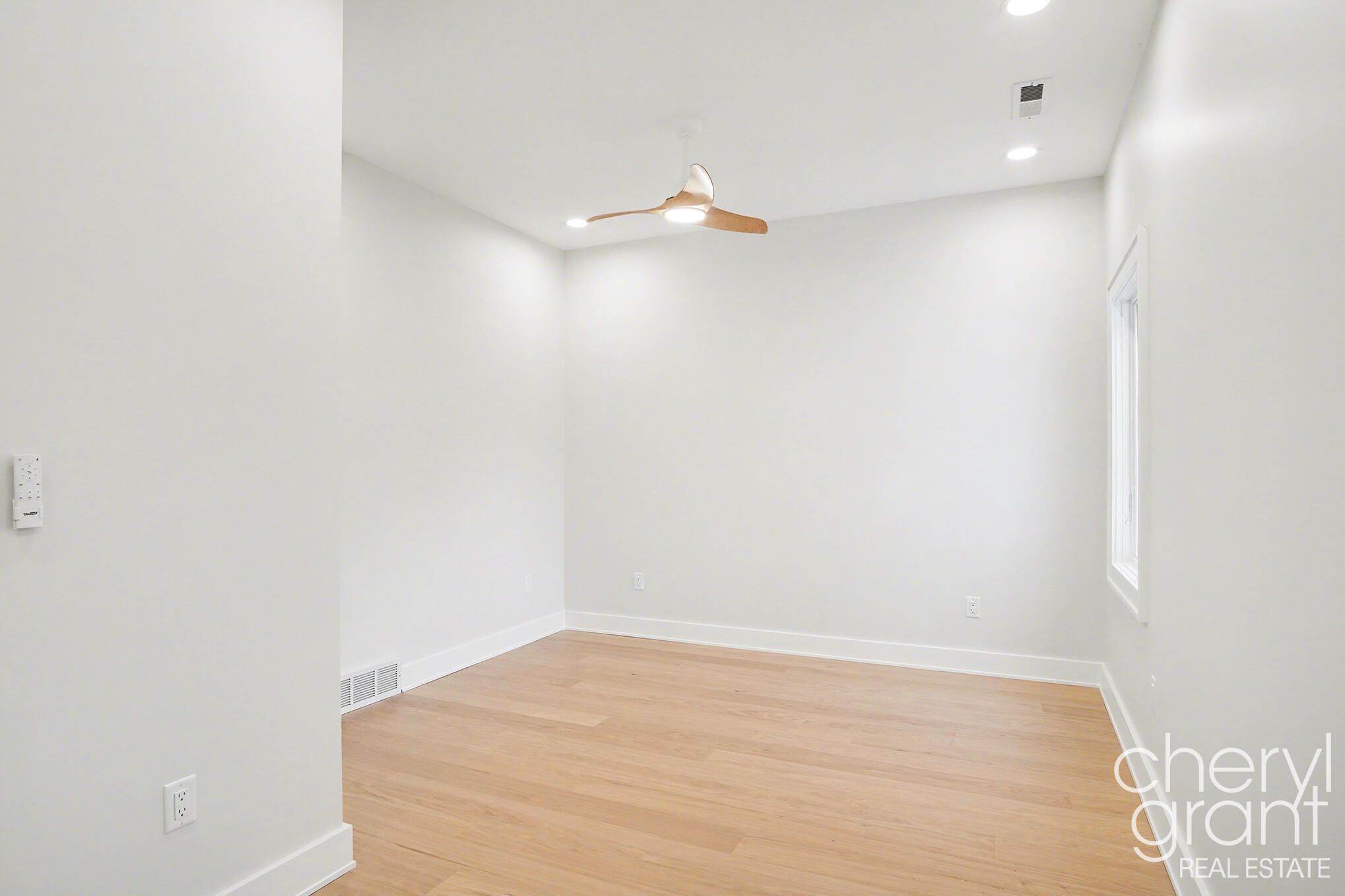 1100 Eastwood Avenue SE