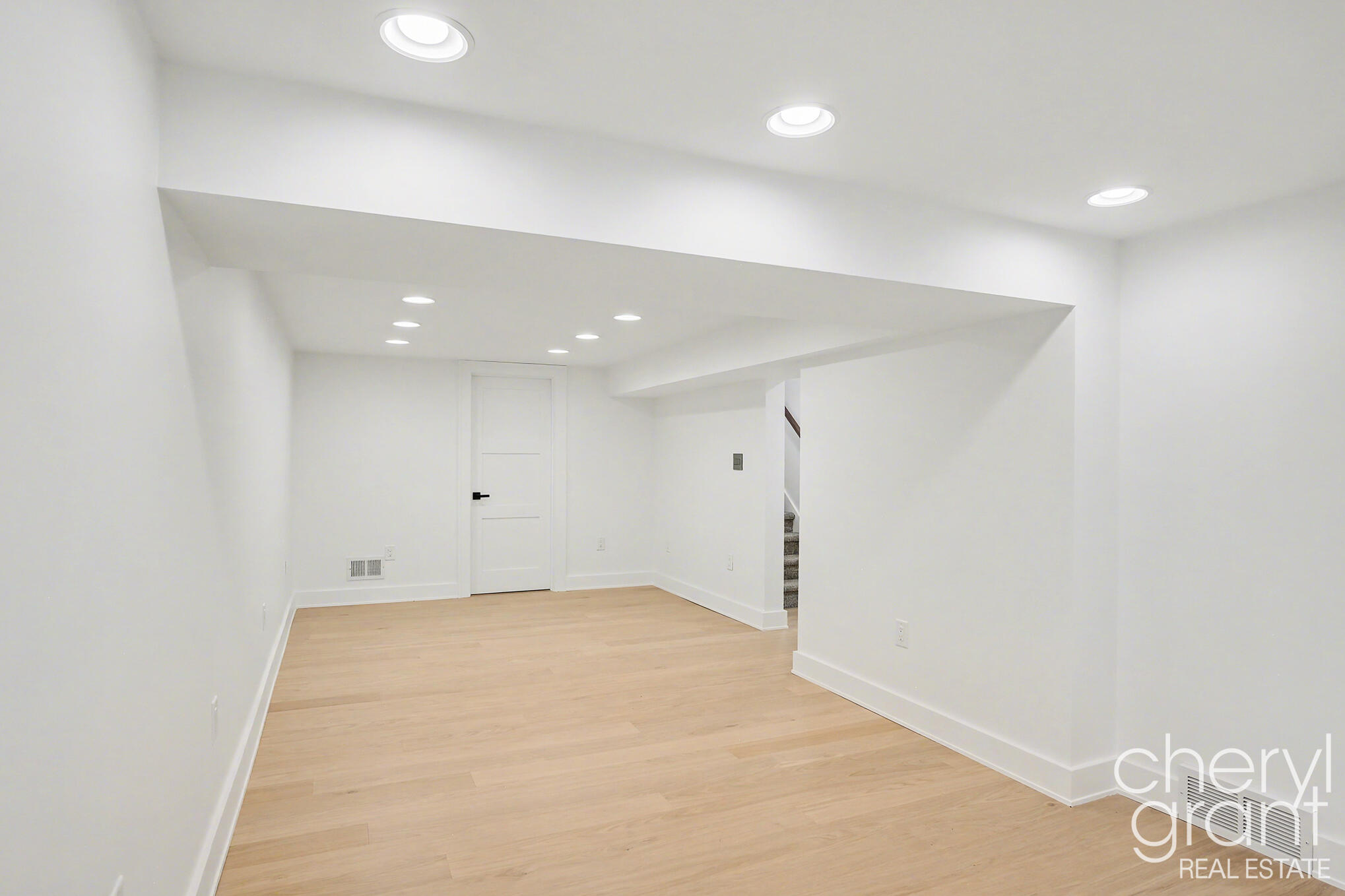 1100 Eastwood Avenue SE