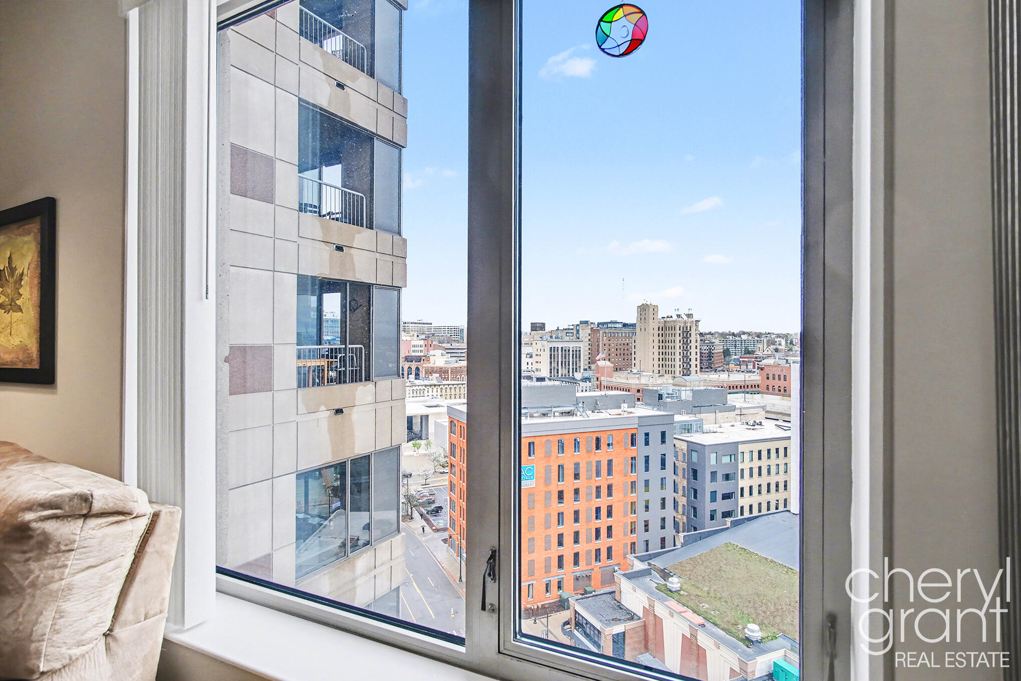 158 Campau Circle NW