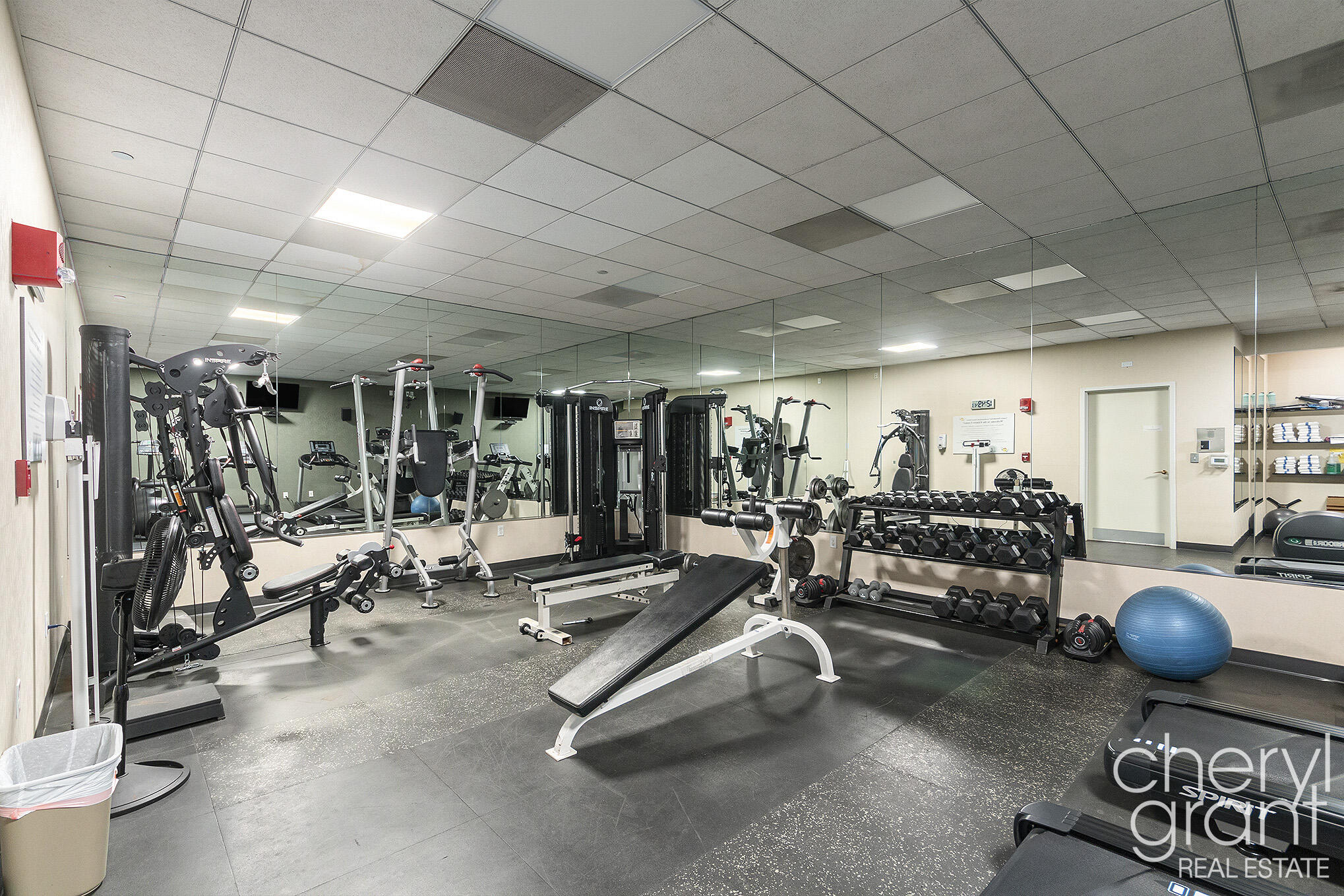 158 Campau Circle NW