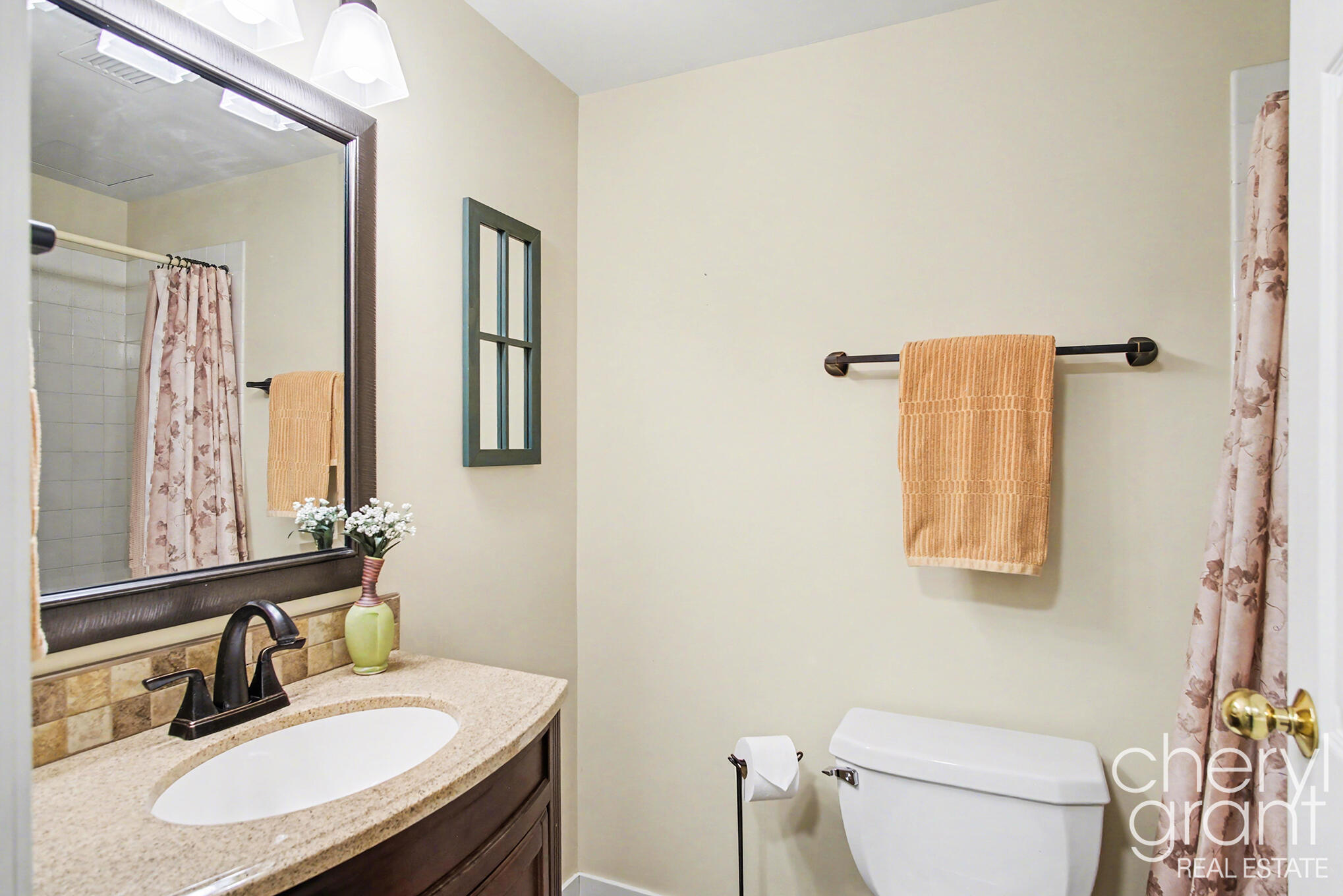 158 Campau Circle NW