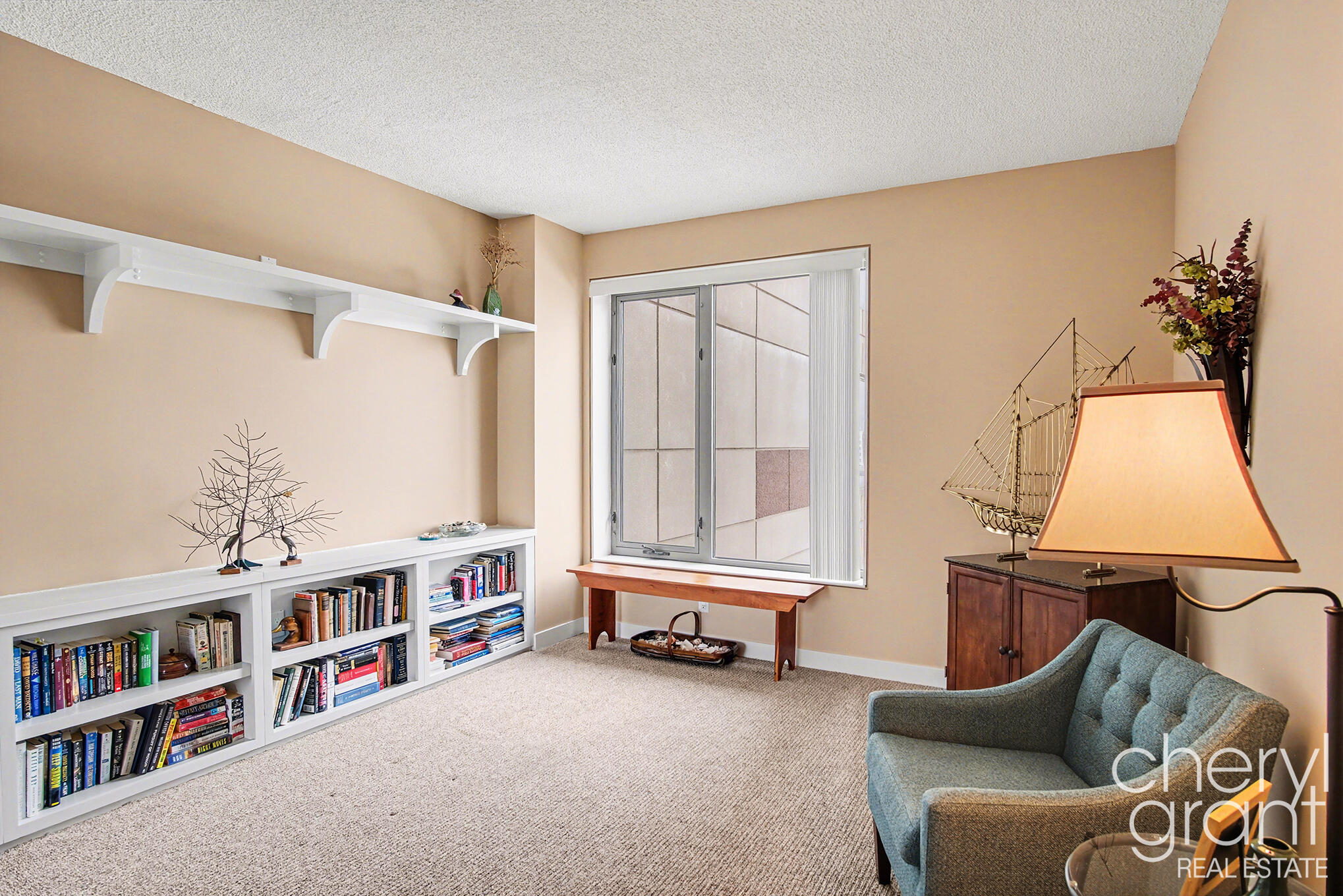 158 Campau Circle NW