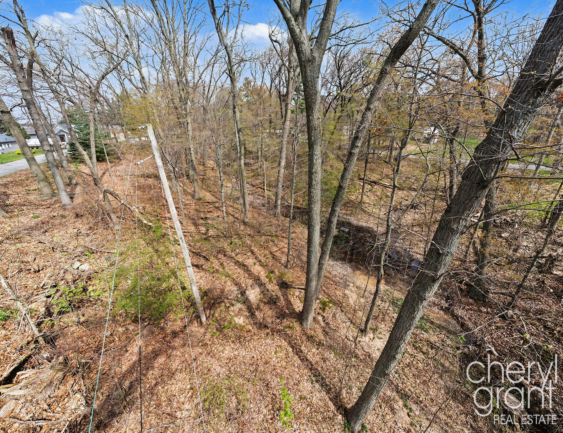 7406 Ravine Drive NE