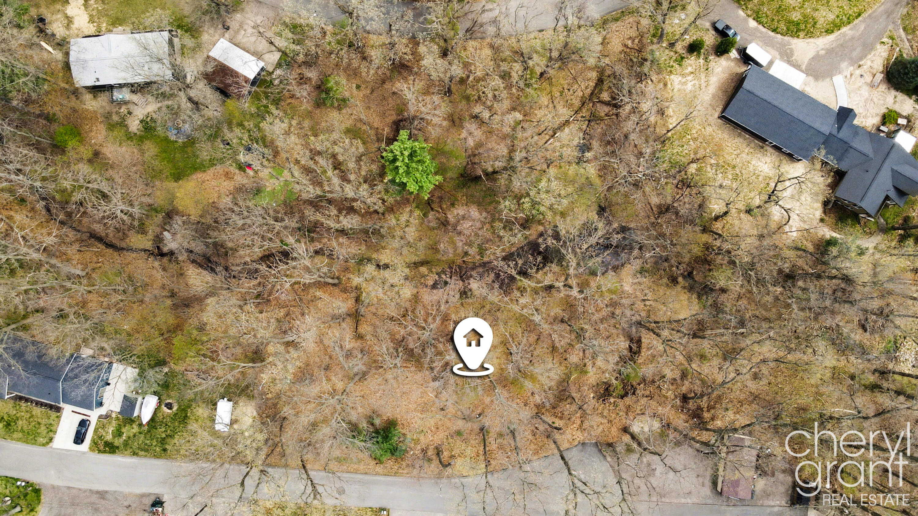 7406 Ravine Drive NE