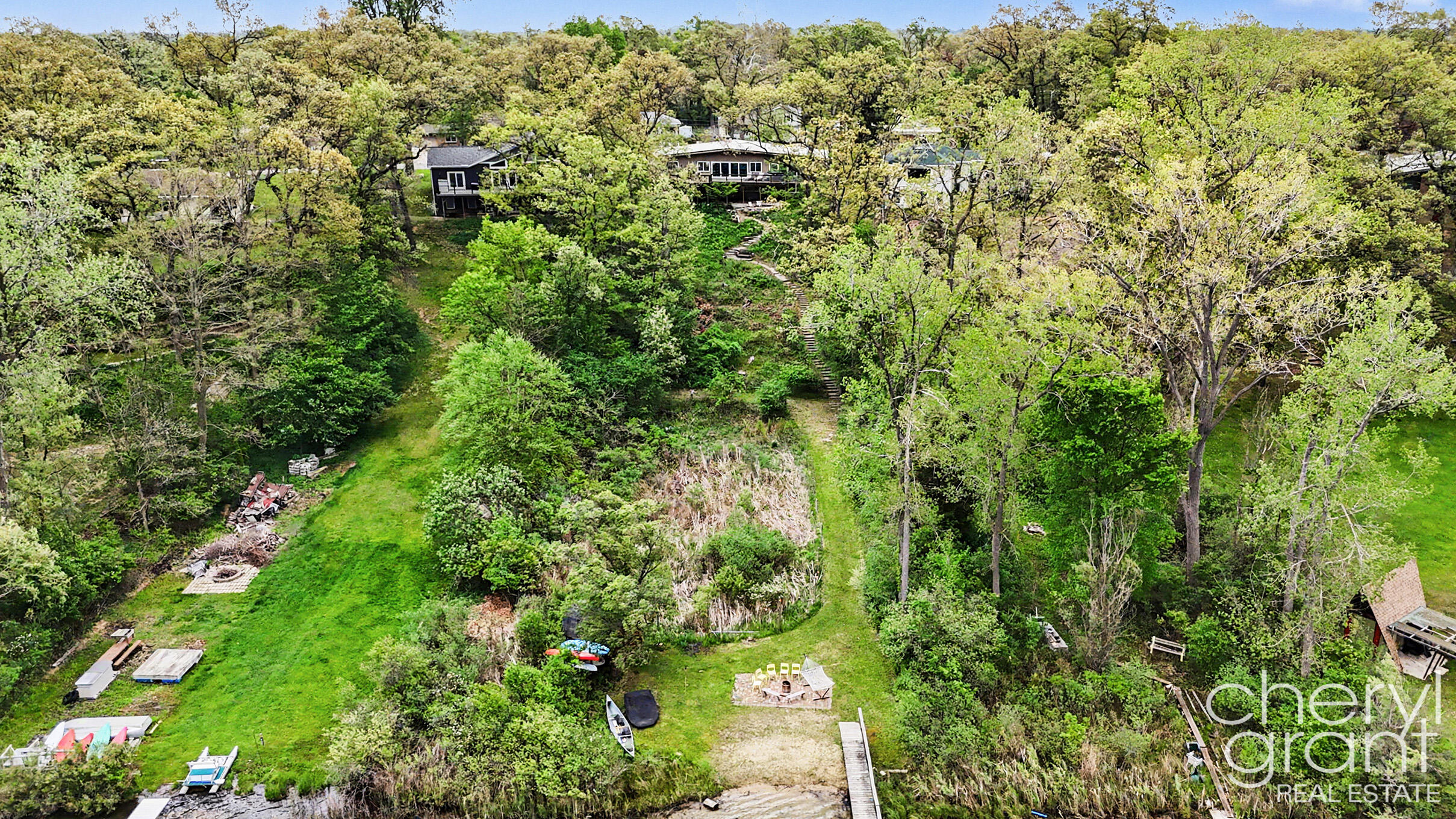 3255 Dorais Drive NE