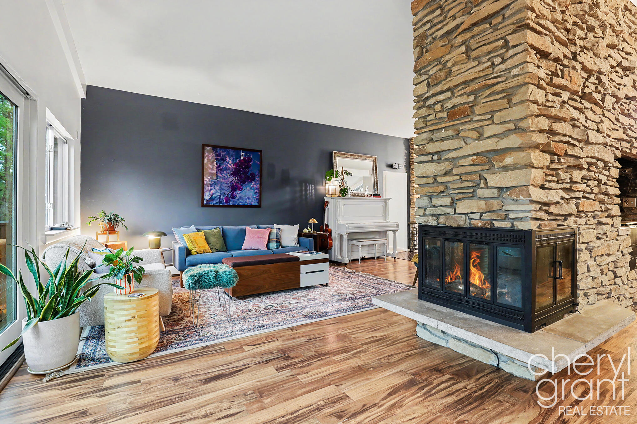3255 Dorais Drive NE