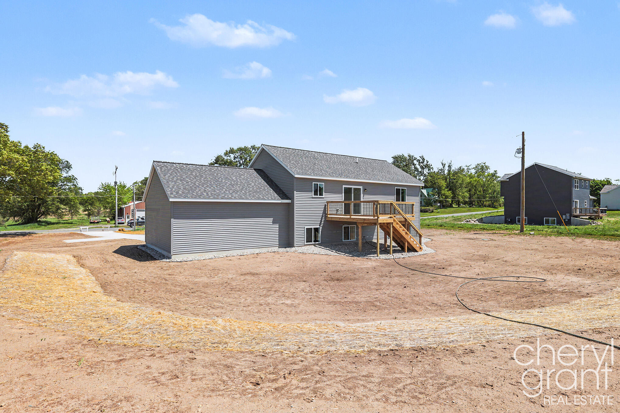 5625 Whites Bridge Road