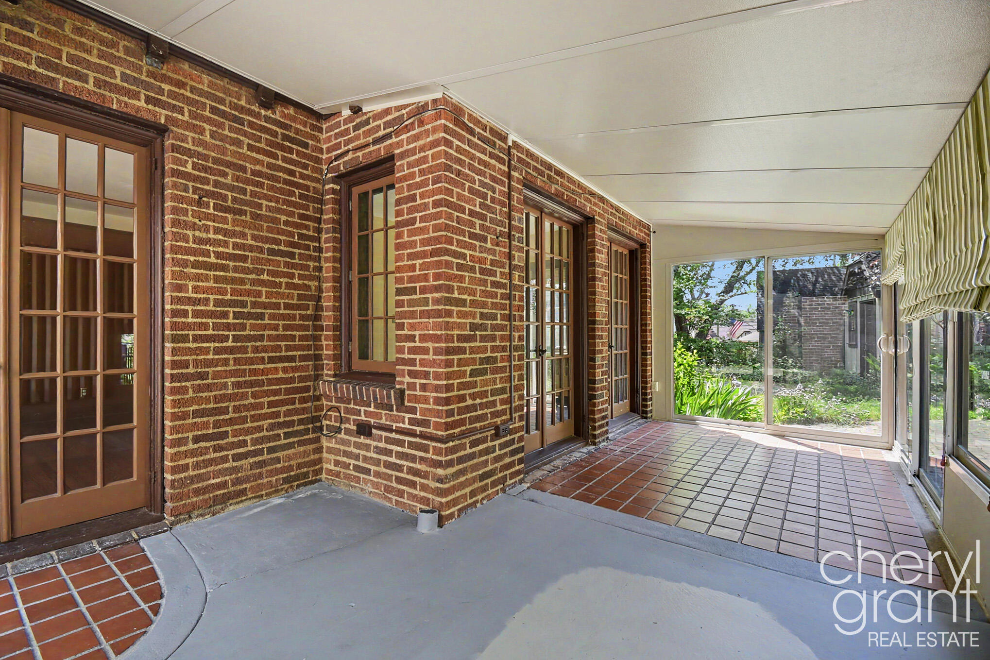 1139 Cadillac Drive SE