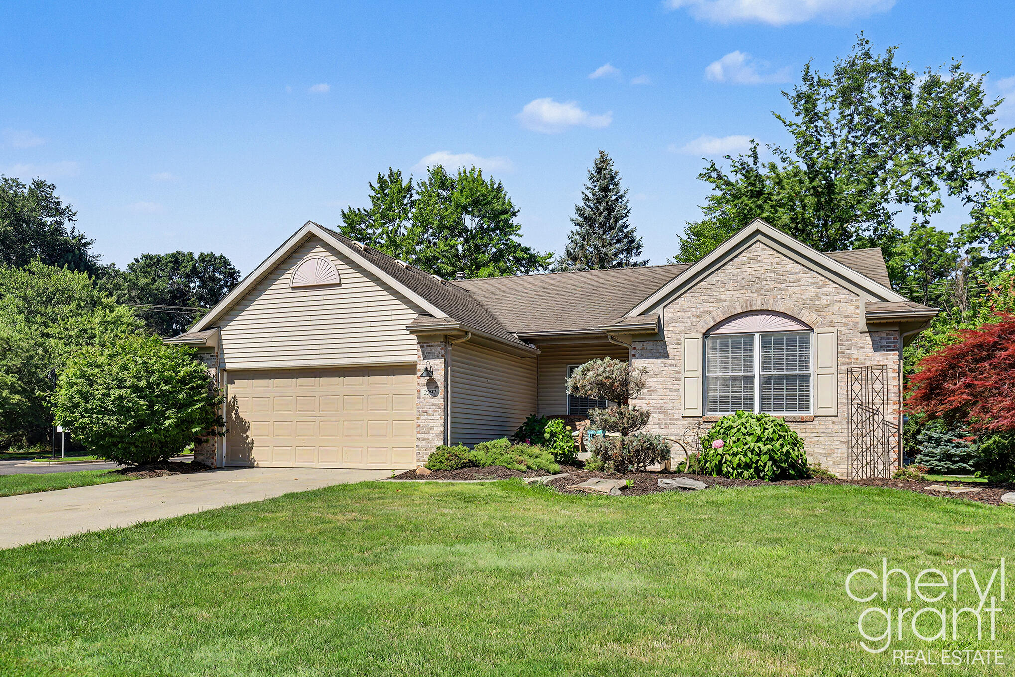 2297 Christine Court SE