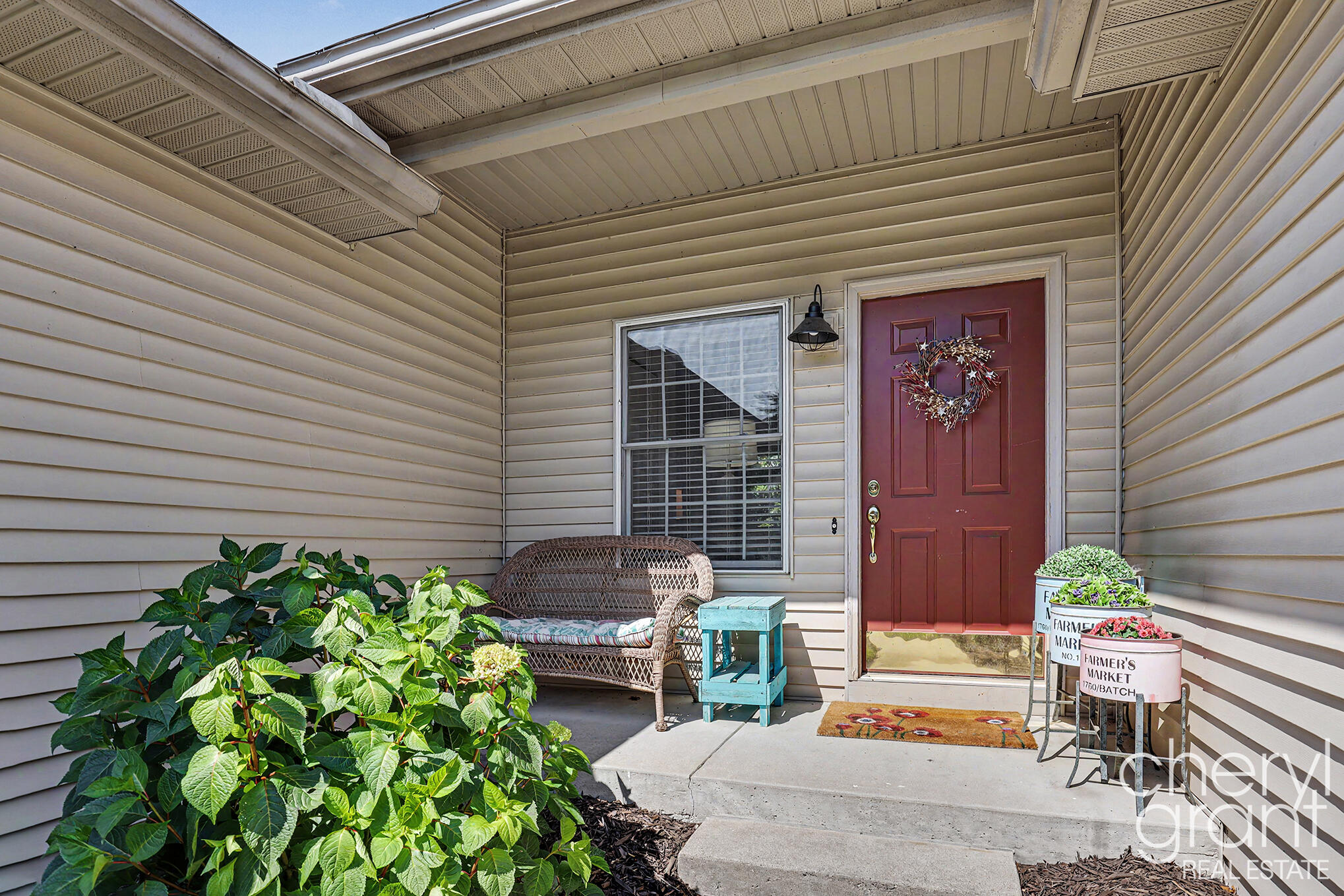 2297 Christine Court SE