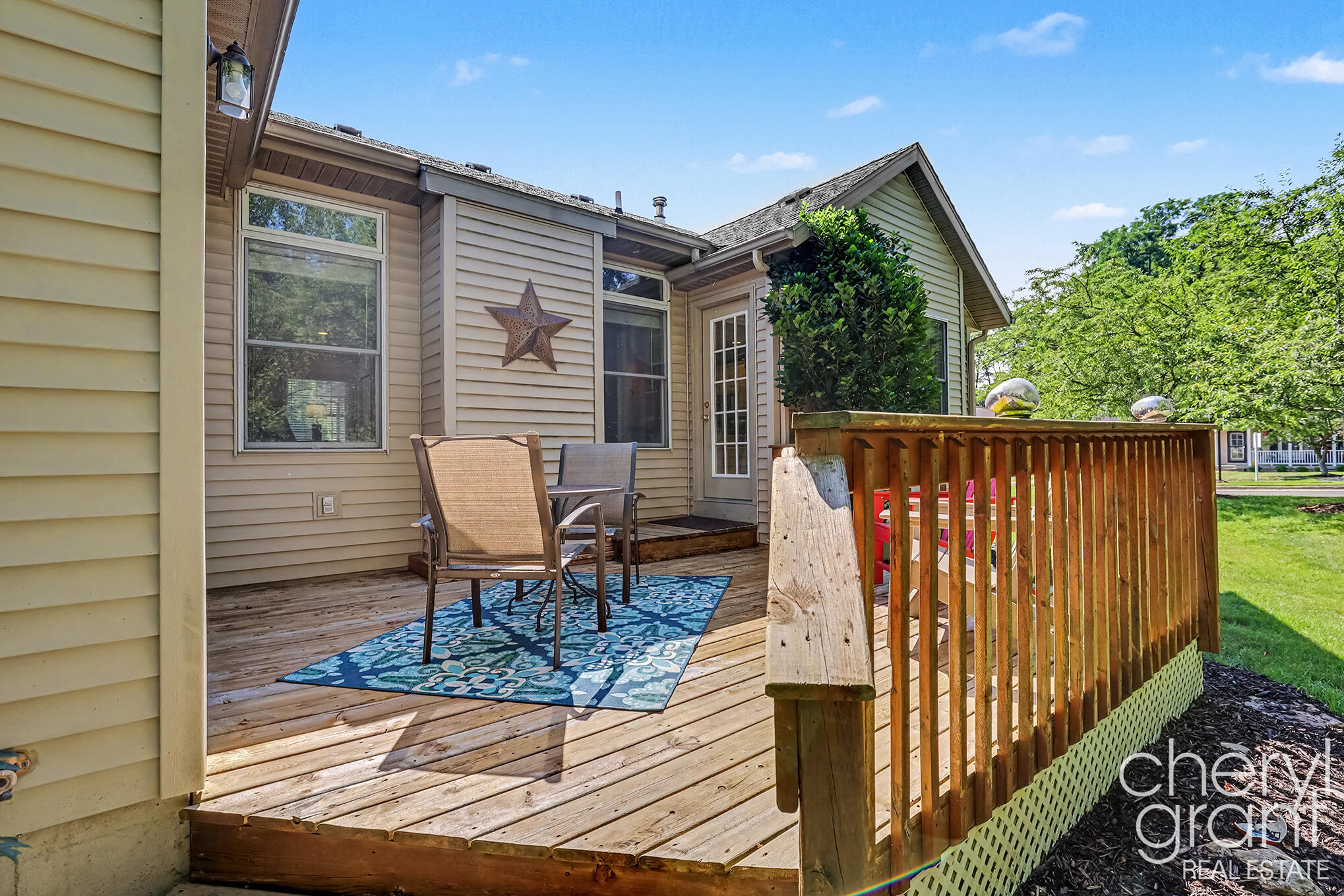 2297 Christine Court SE