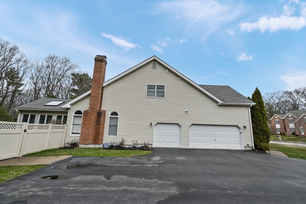 79 Hancock Rd