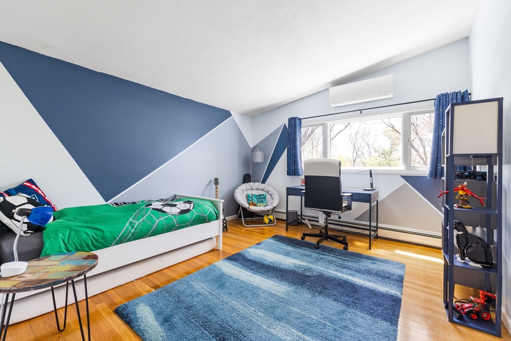 7 Clover Lane