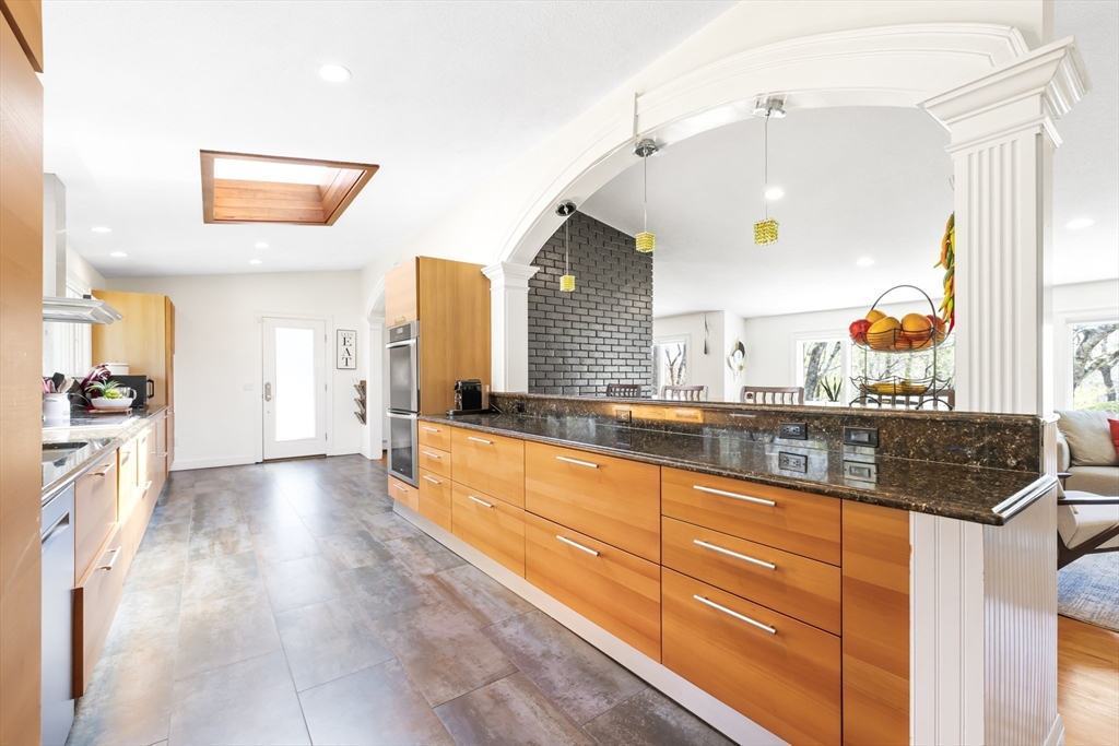 7 Clover Lane