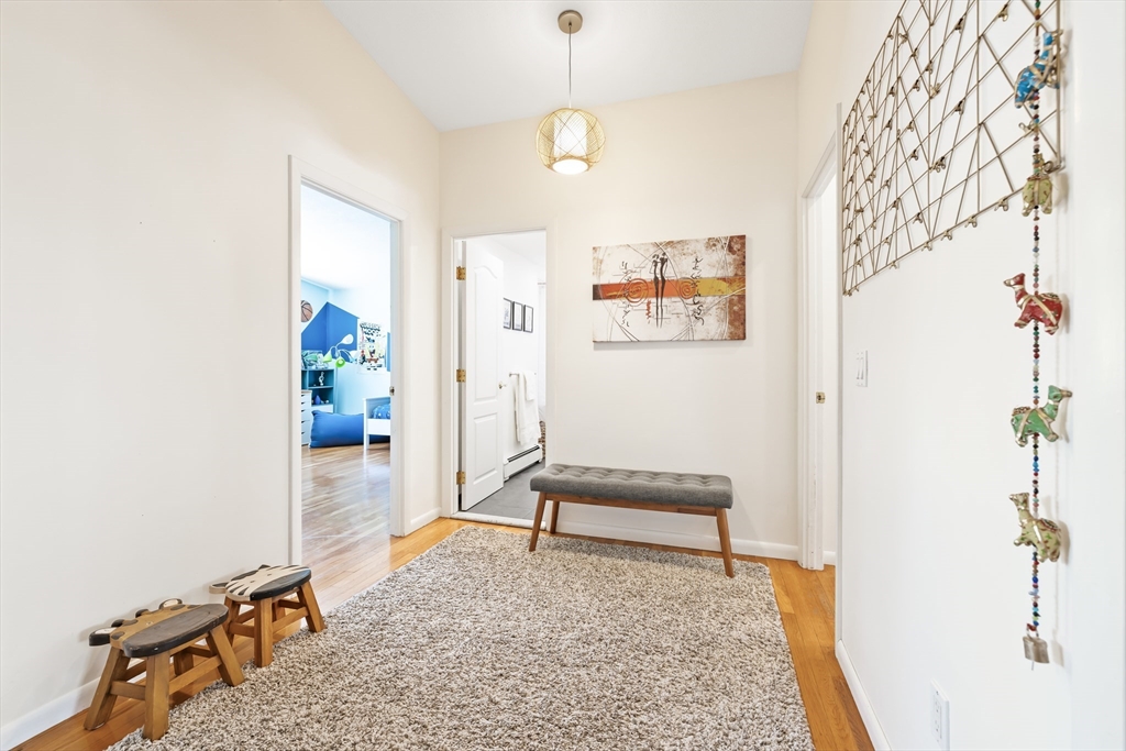 7 Clover Lane