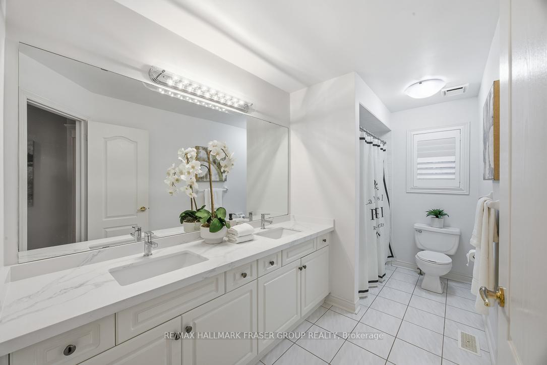 813 Primrose Court, Pickering, ON L1X 2S8, Pickering ON, L1X 2S8